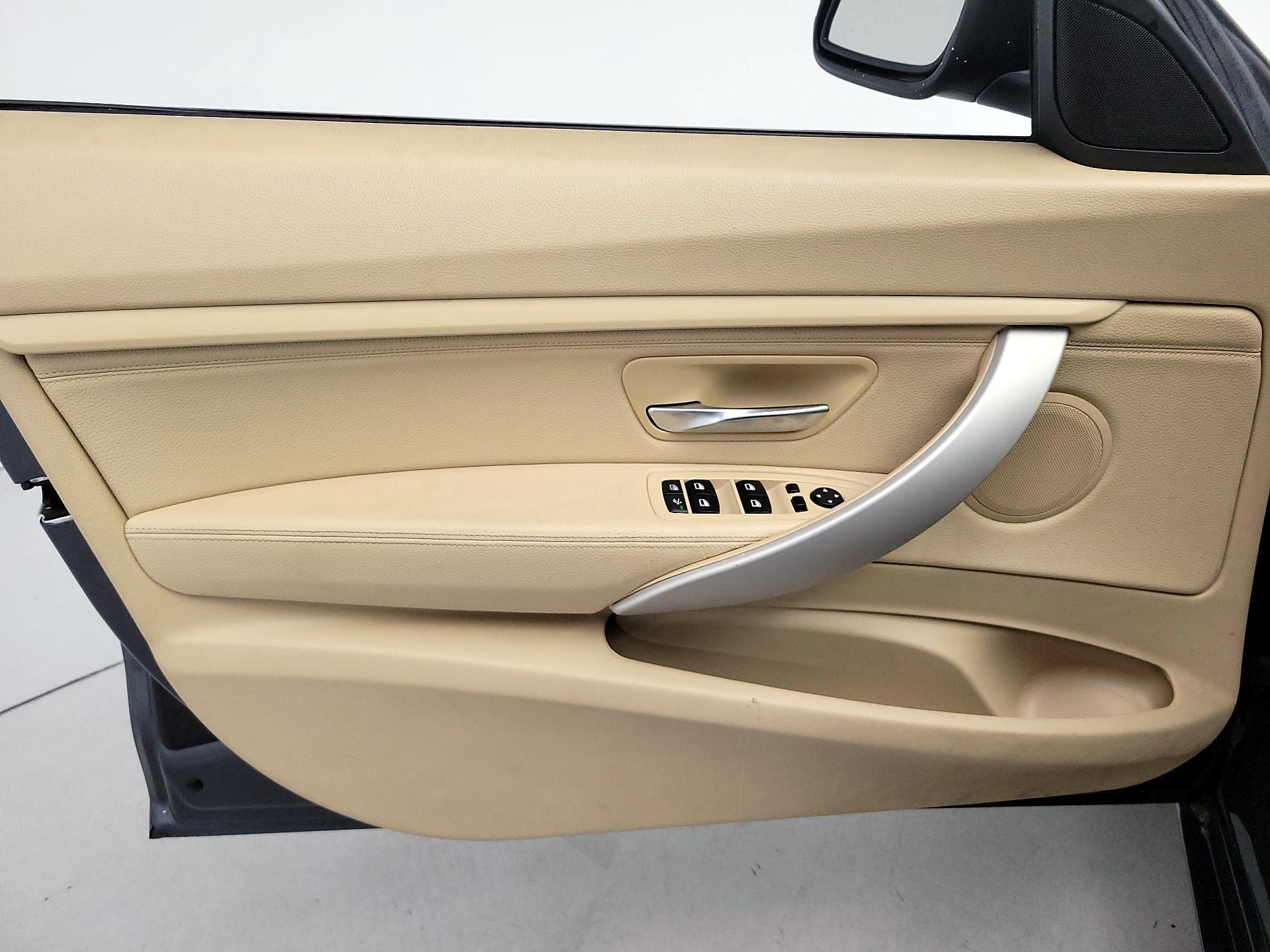 Thumbnail: 2014 BMW 3 Series - 12
