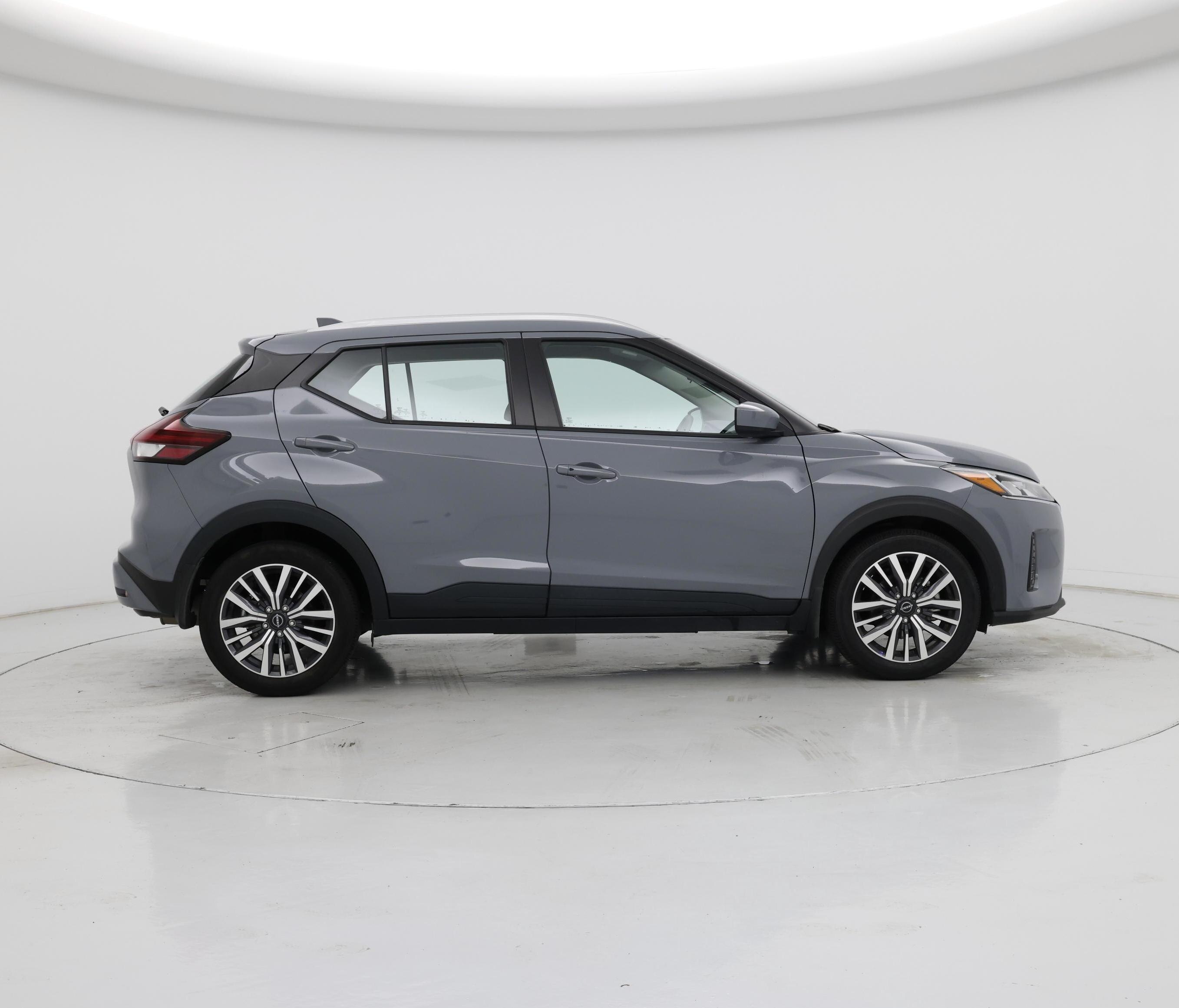 Thumbnail: 2023 Nissan Kicks - 7