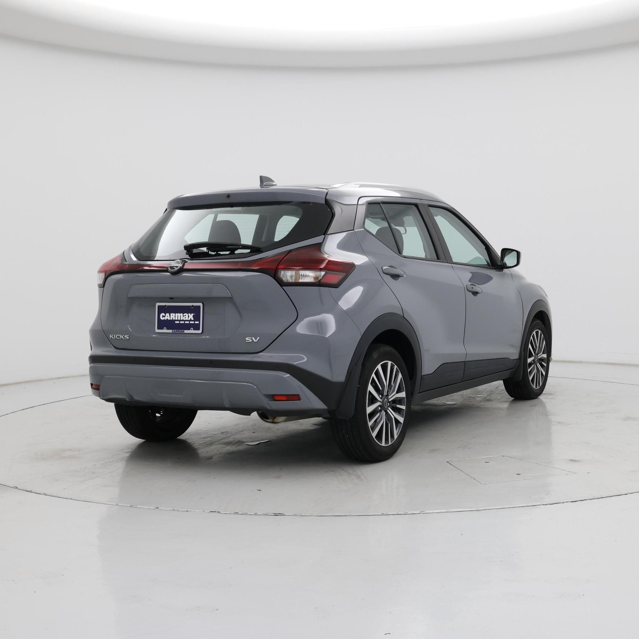 Thumbnail: 2023 Nissan Kicks - 8