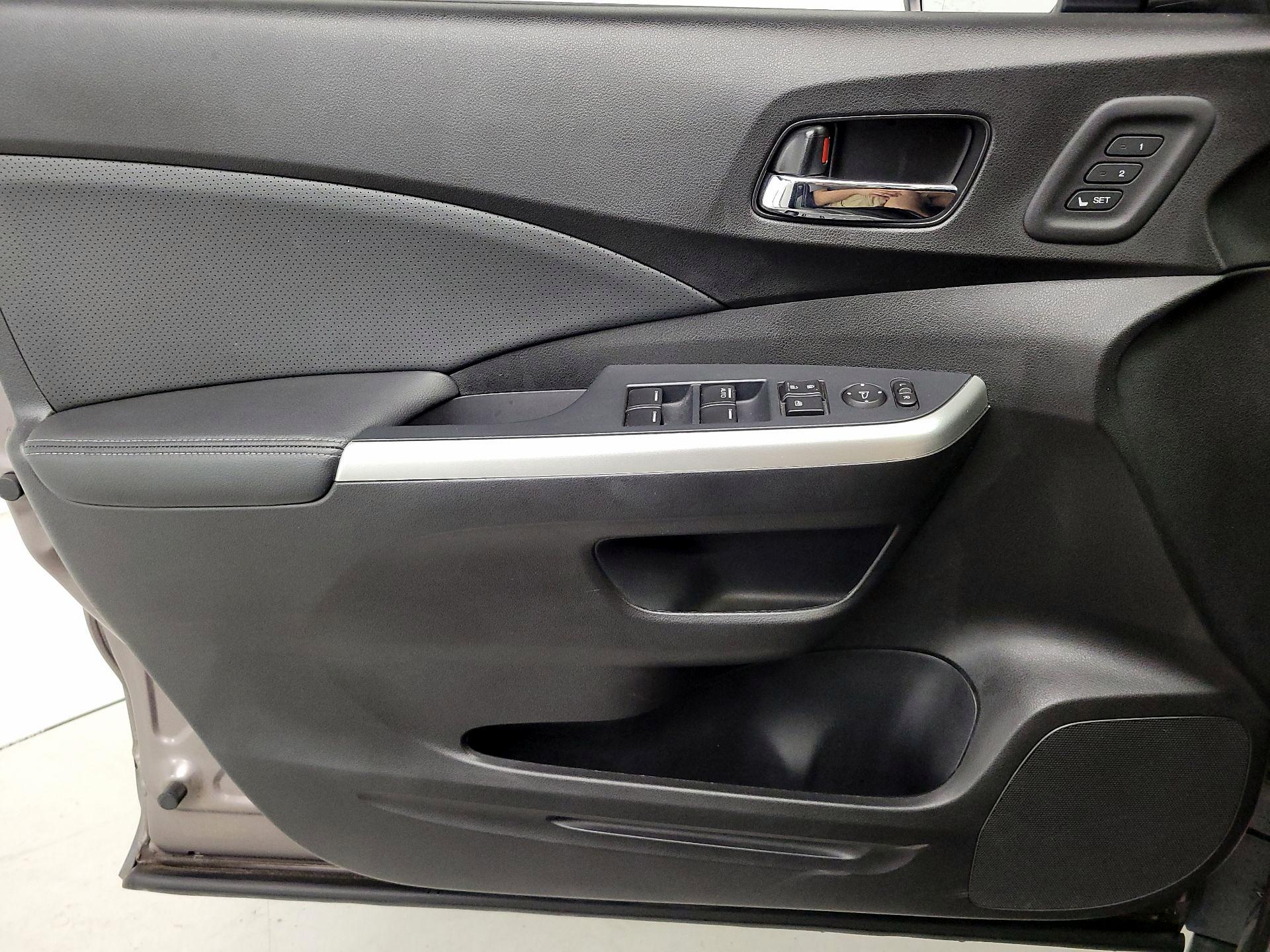 Thumbnail: 2016 Honda CR-V - 12