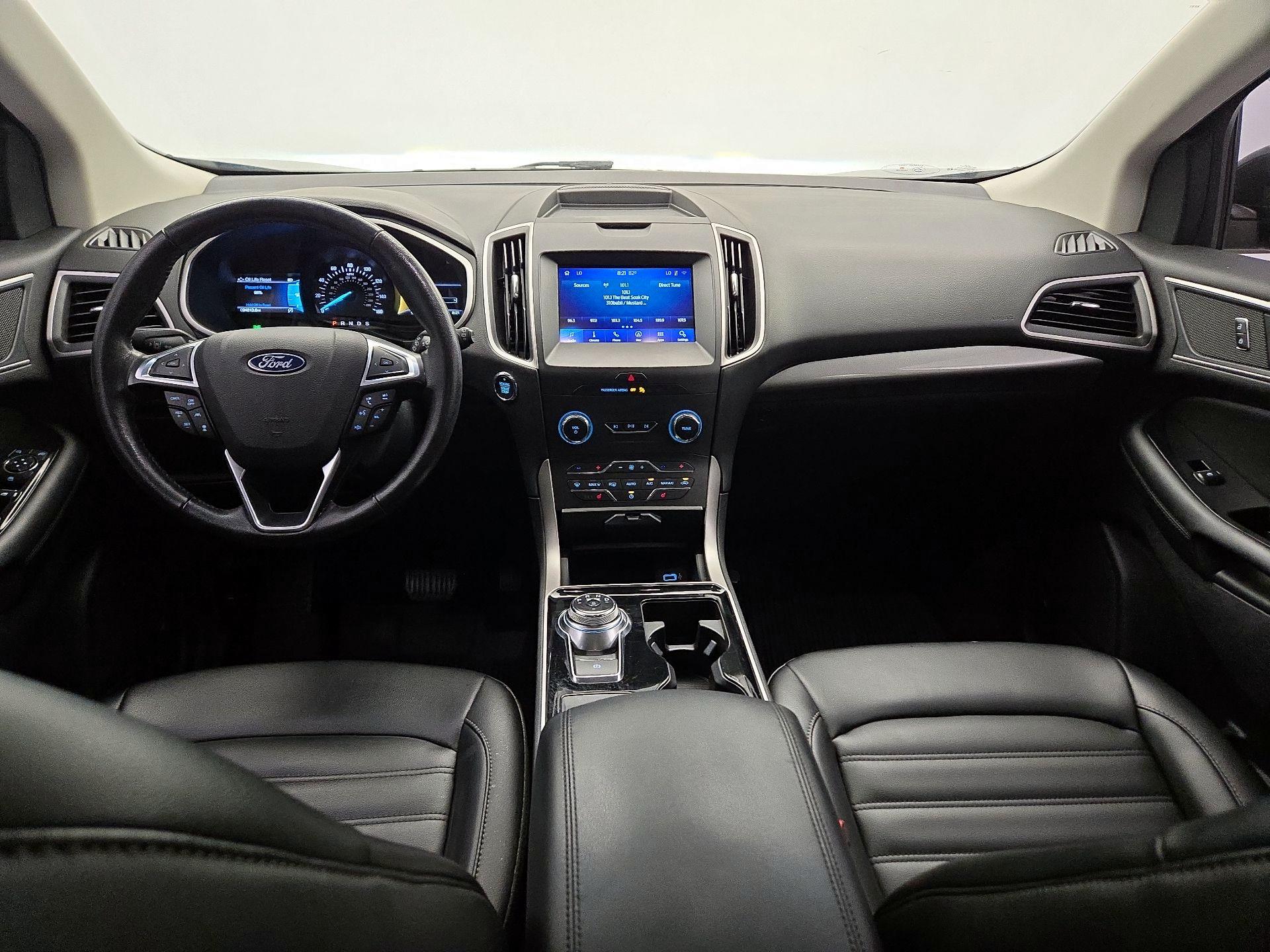 Thumbnail: 2020 Ford Edge - 9