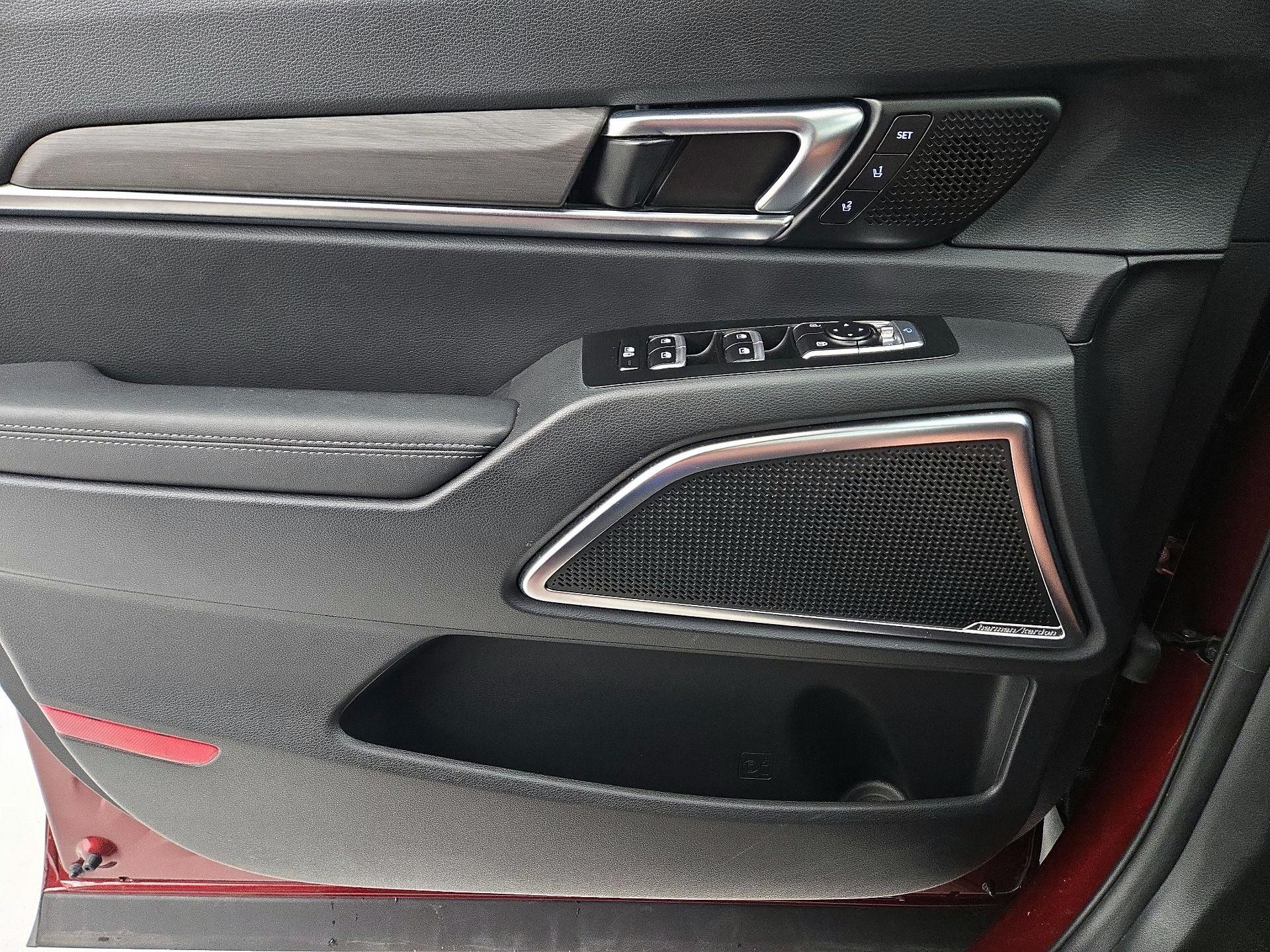 Thumbnail: 2023 Kia Telluride - 12