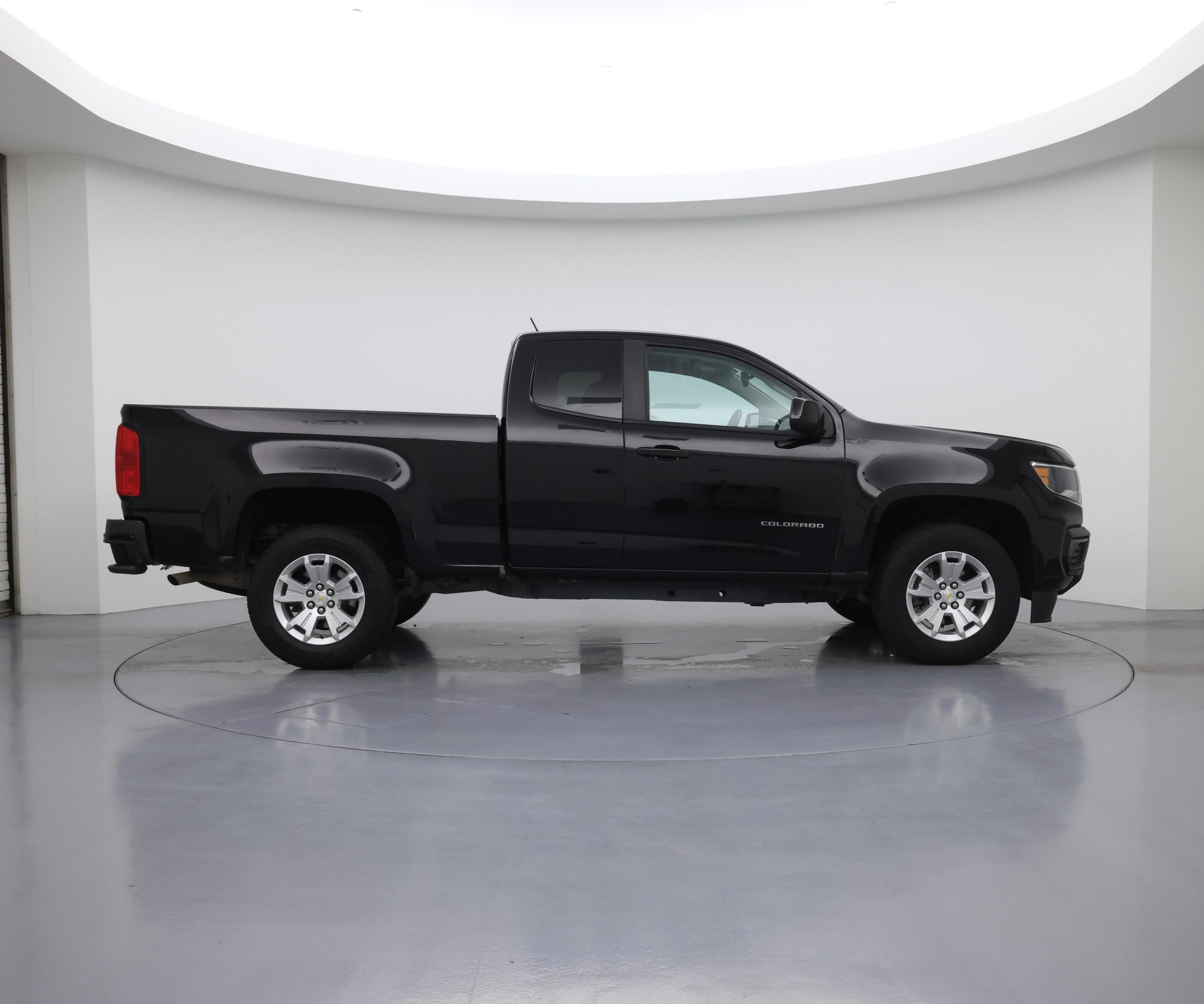 Thumbnail: 2022 Chevrolet Colorado - 7