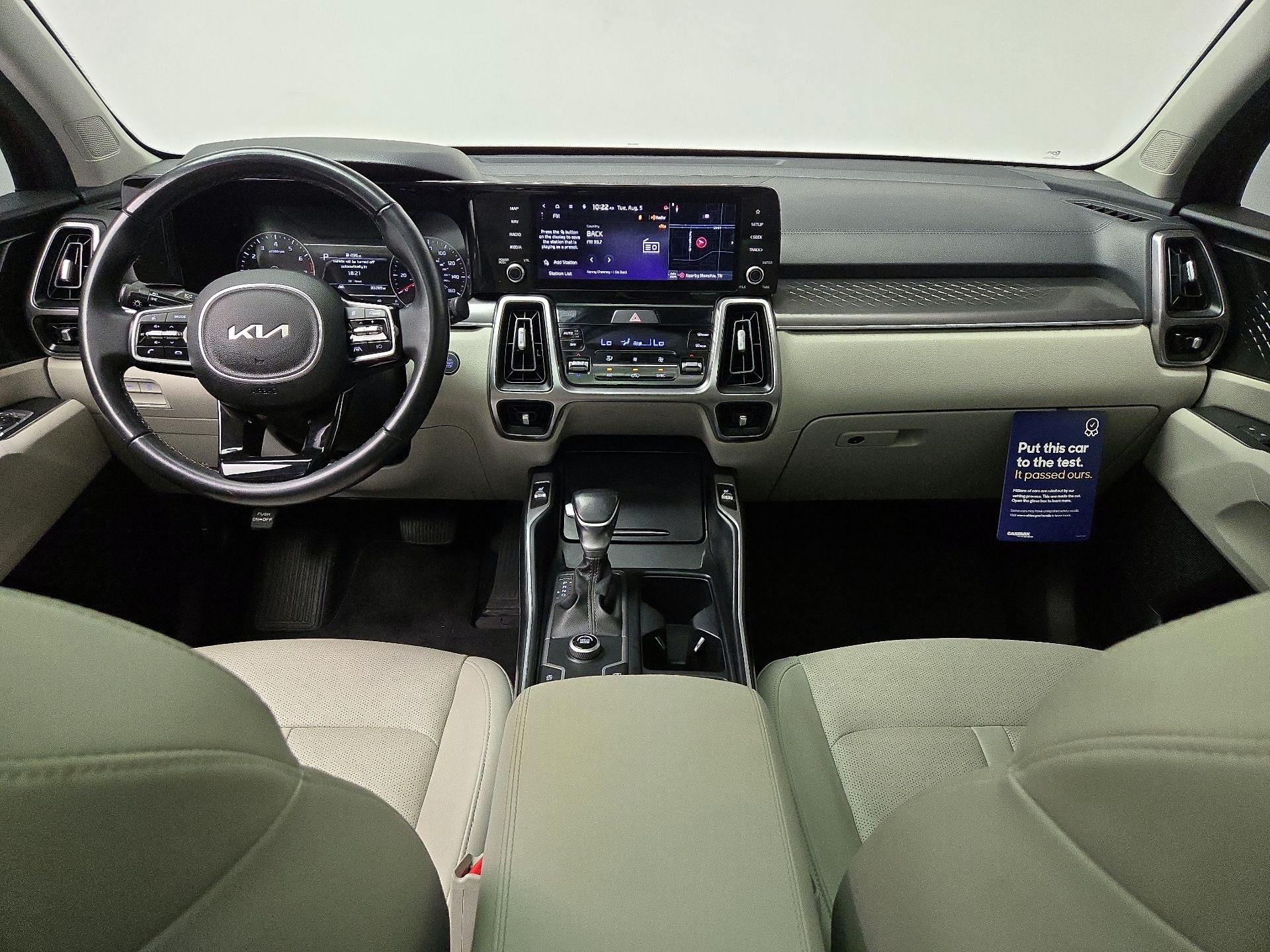 Thumbnail: 2023 Kia Sorento - 9