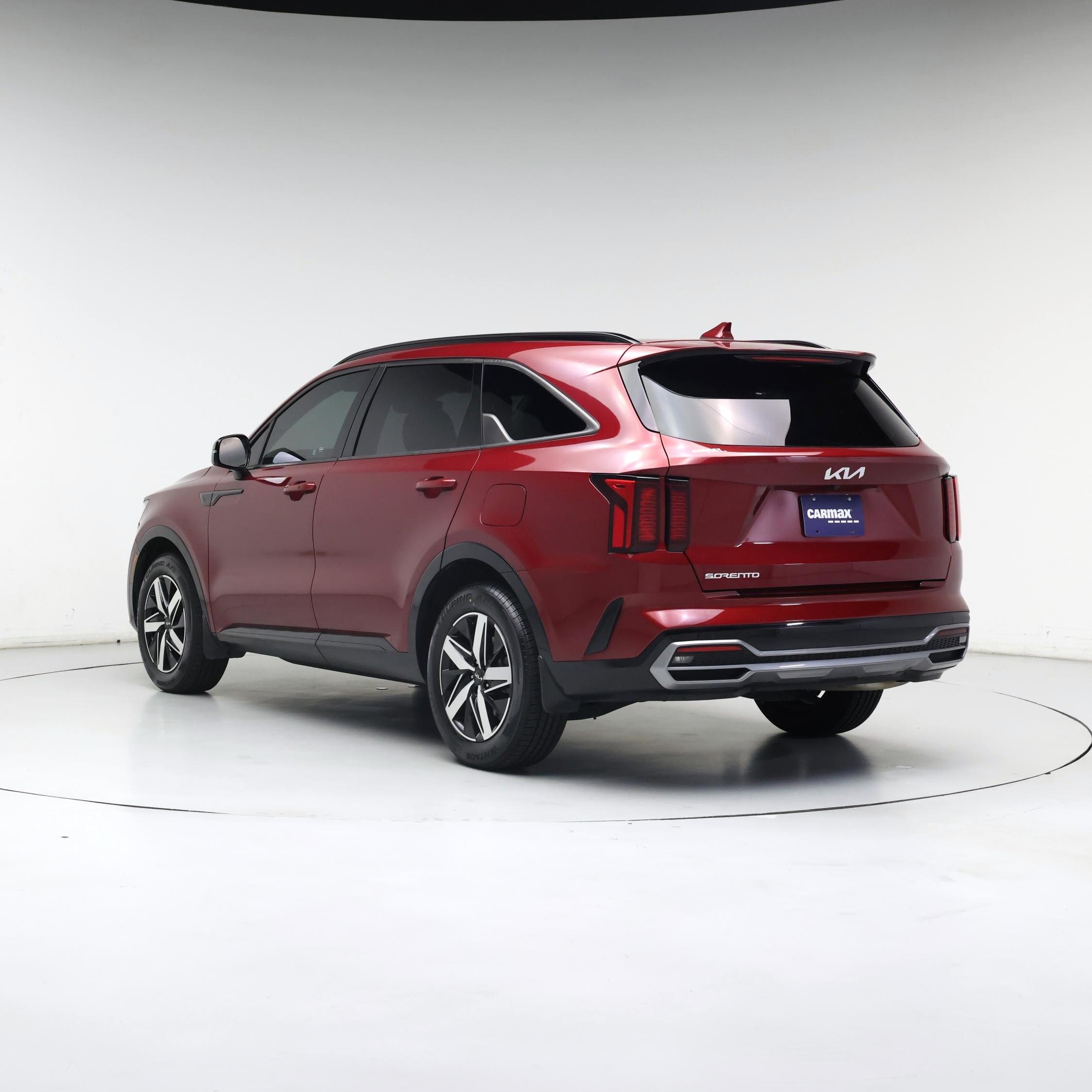 Thumbnail: 2023 Kia Sorento - 2