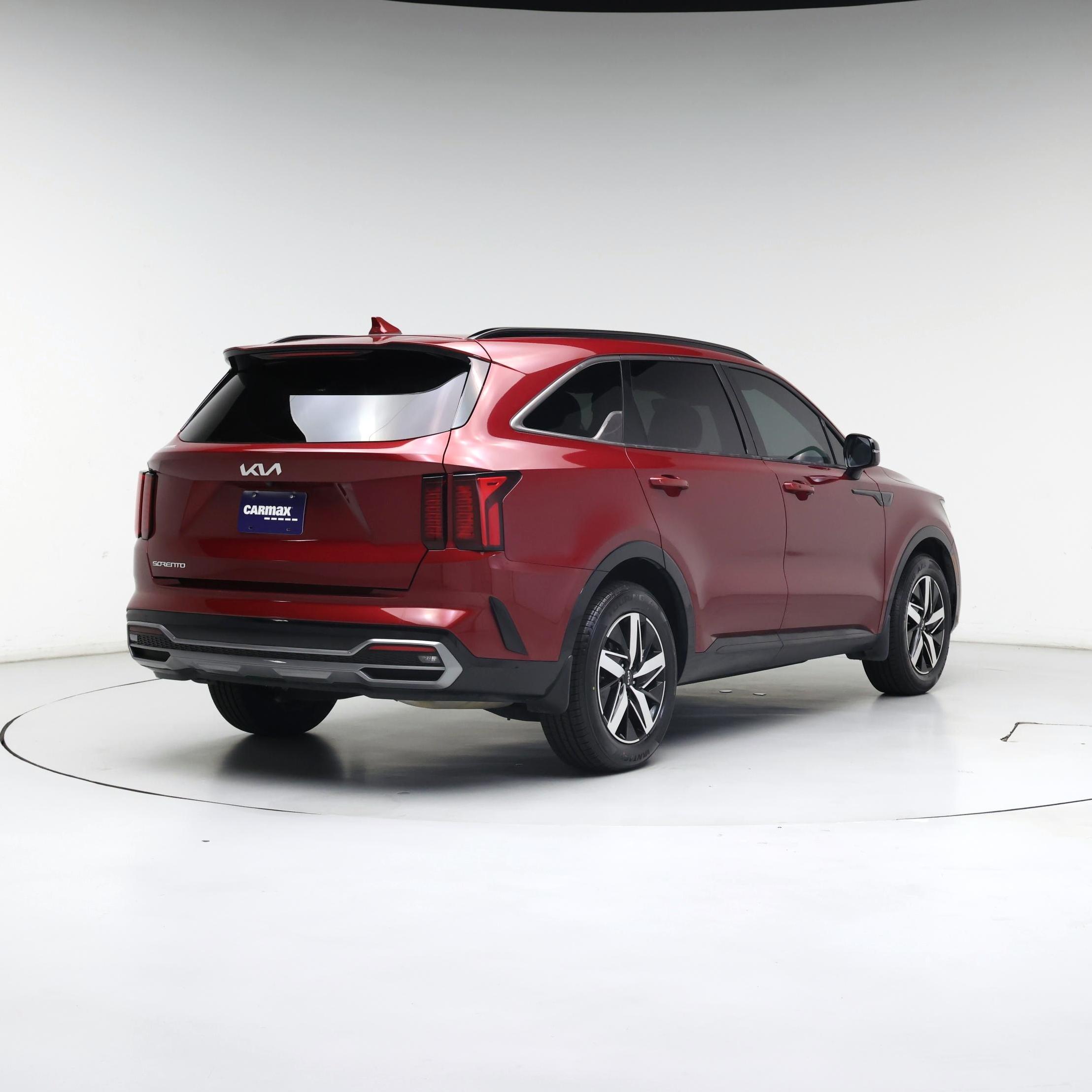 Thumbnail: 2023 Kia Sorento - 8