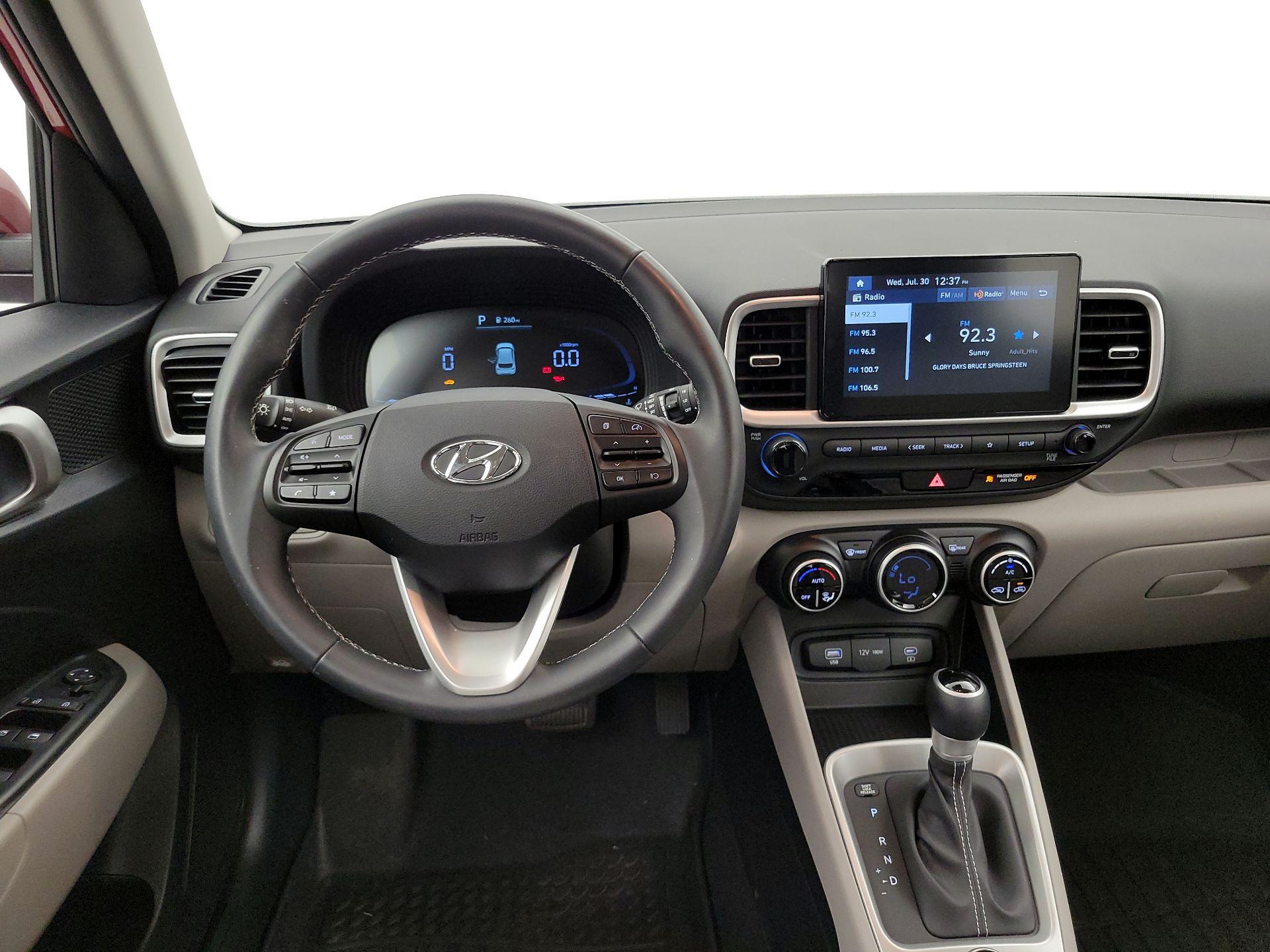 Thumbnail: 2024 Hyundai Venue - 10