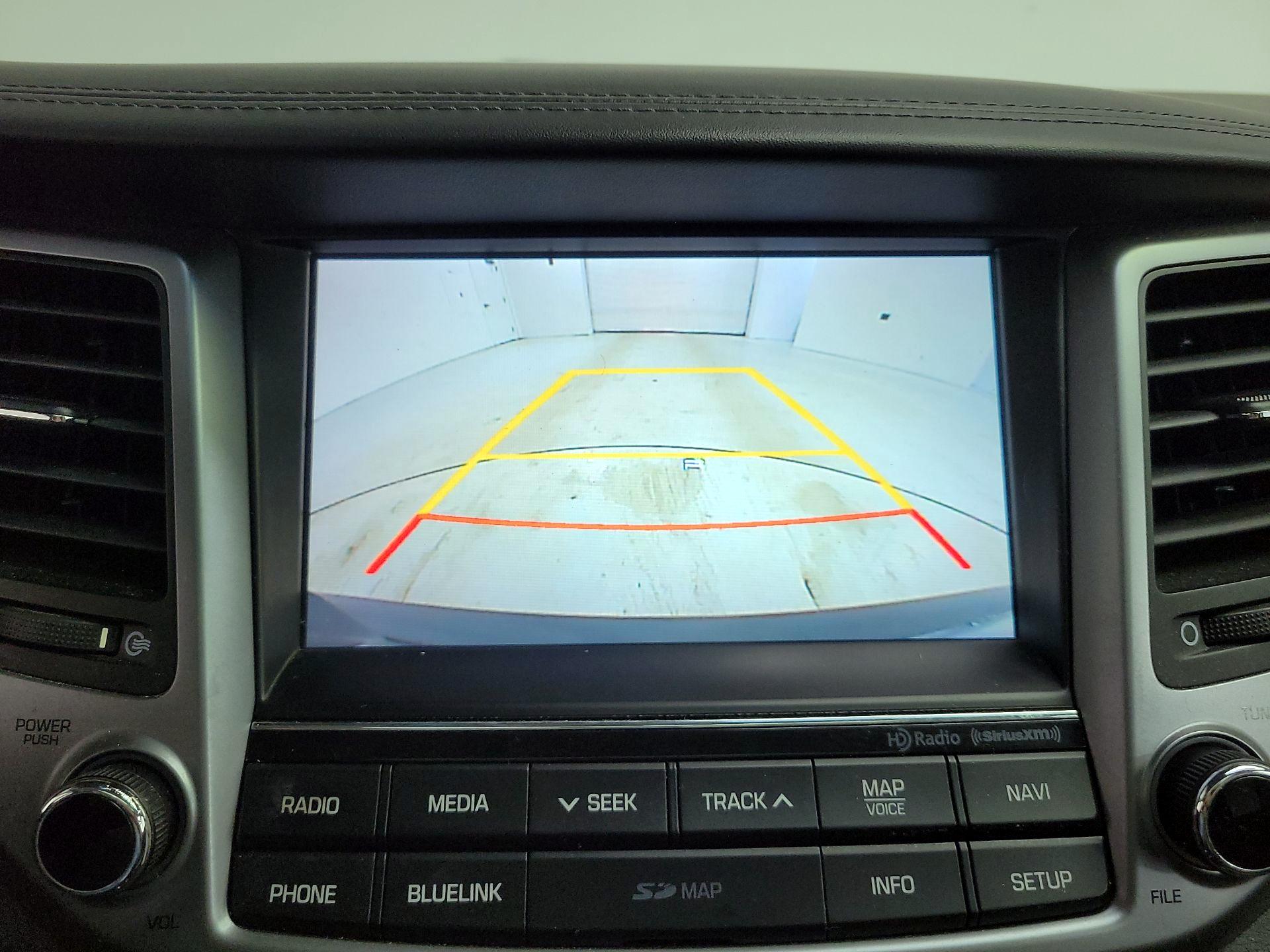 Thumbnail: 2016 Hyundai Tucson - 15