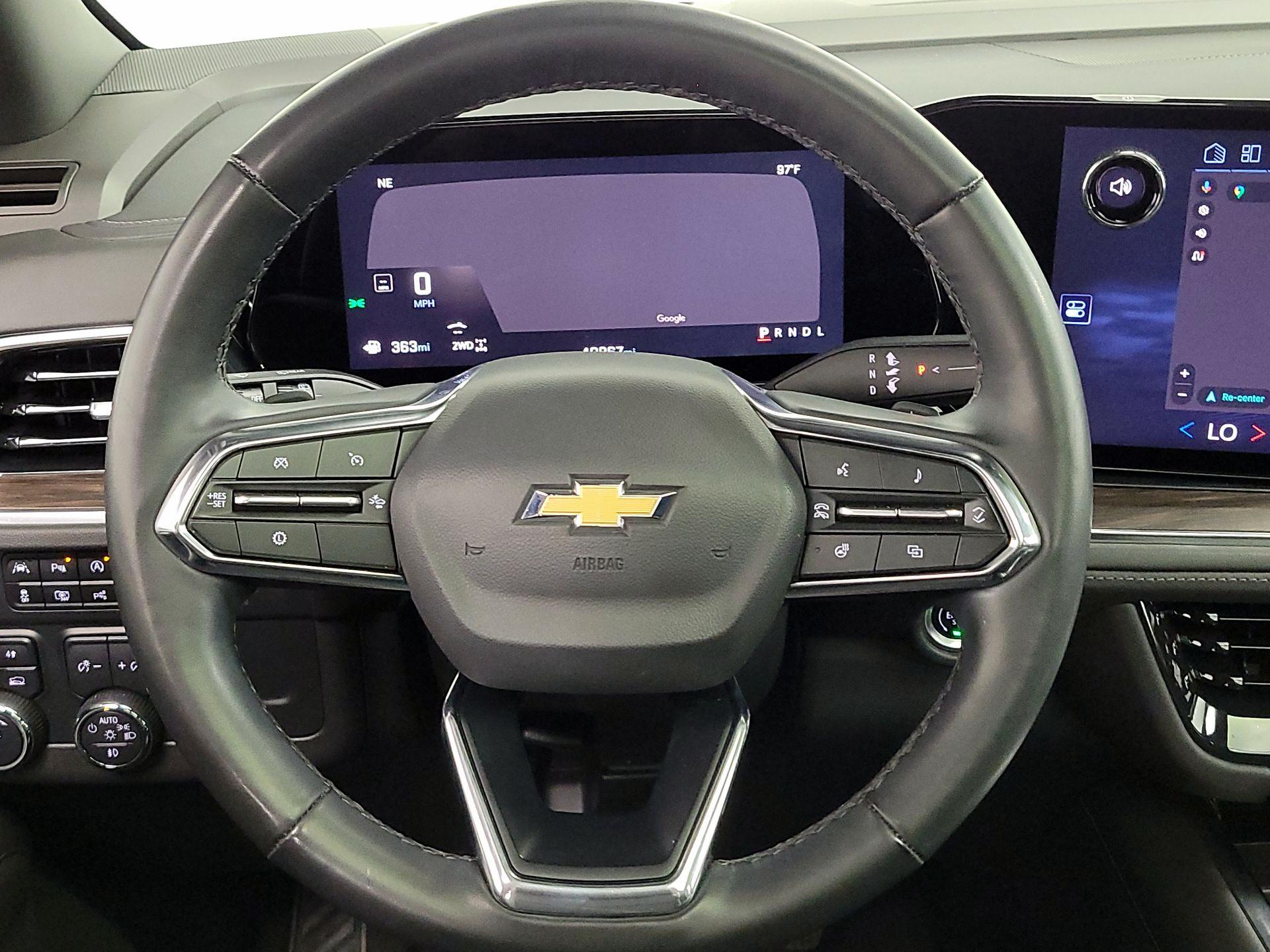 Thumbnail: 2025 Chevrolet Suburban - 10