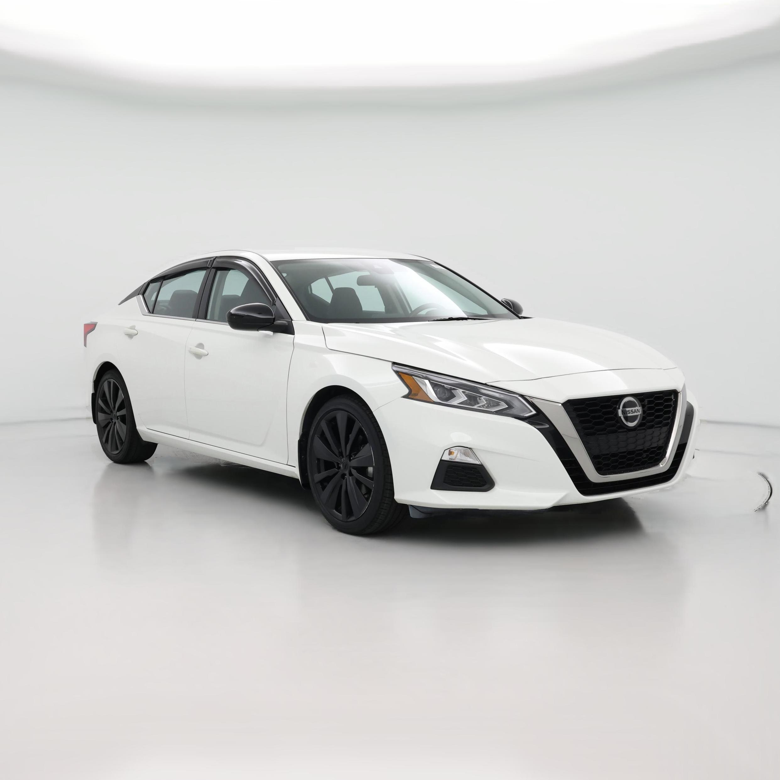 Thumbnail: 2022 Nissan Altima - 1