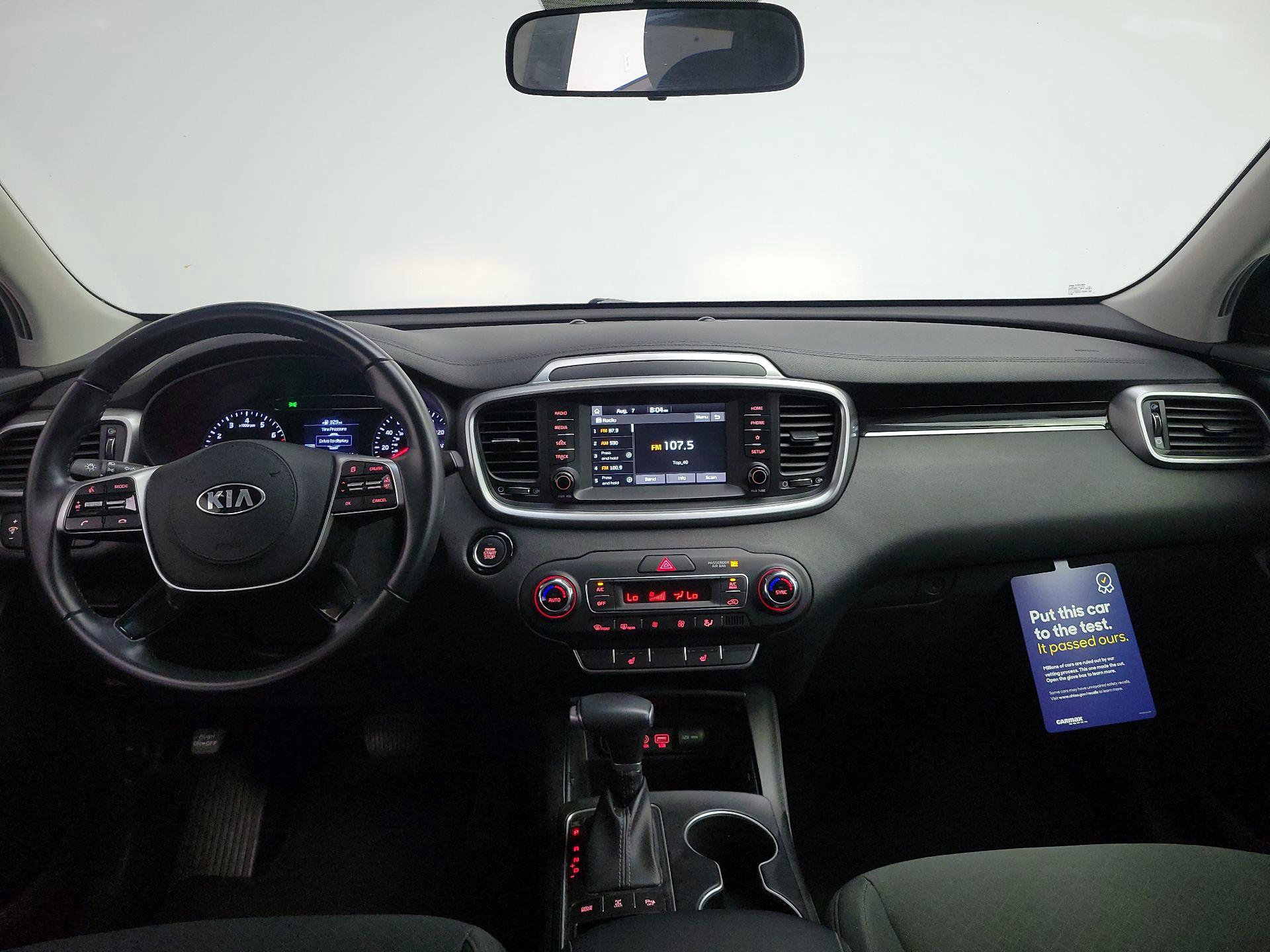 Thumbnail: 2020 Kia Sorento - 9