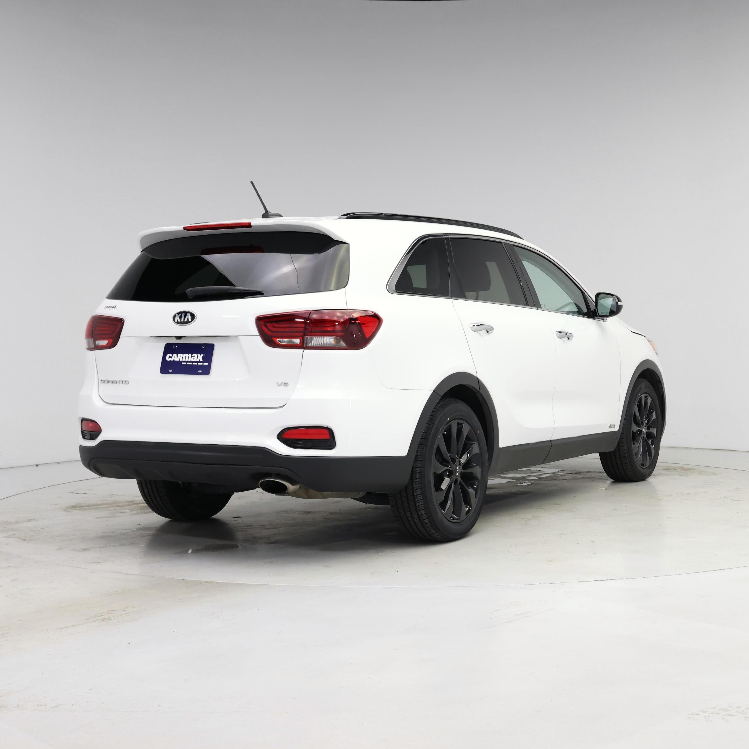 Thumbnail: 2020 Kia Sorento - 8