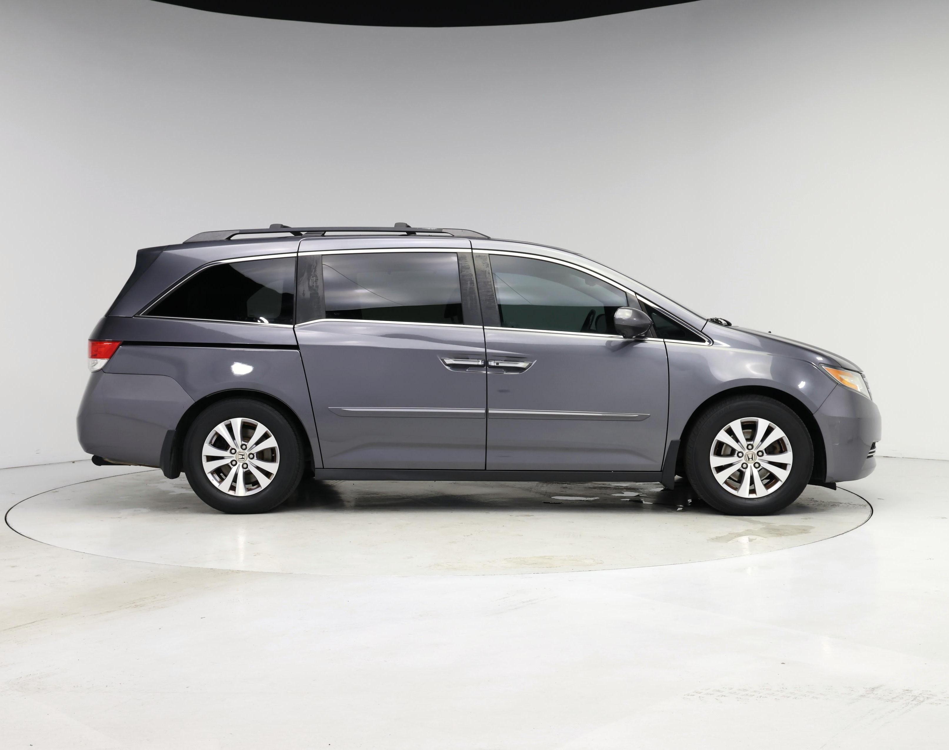 Thumbnail: 2015 Honda Odyssey - 7