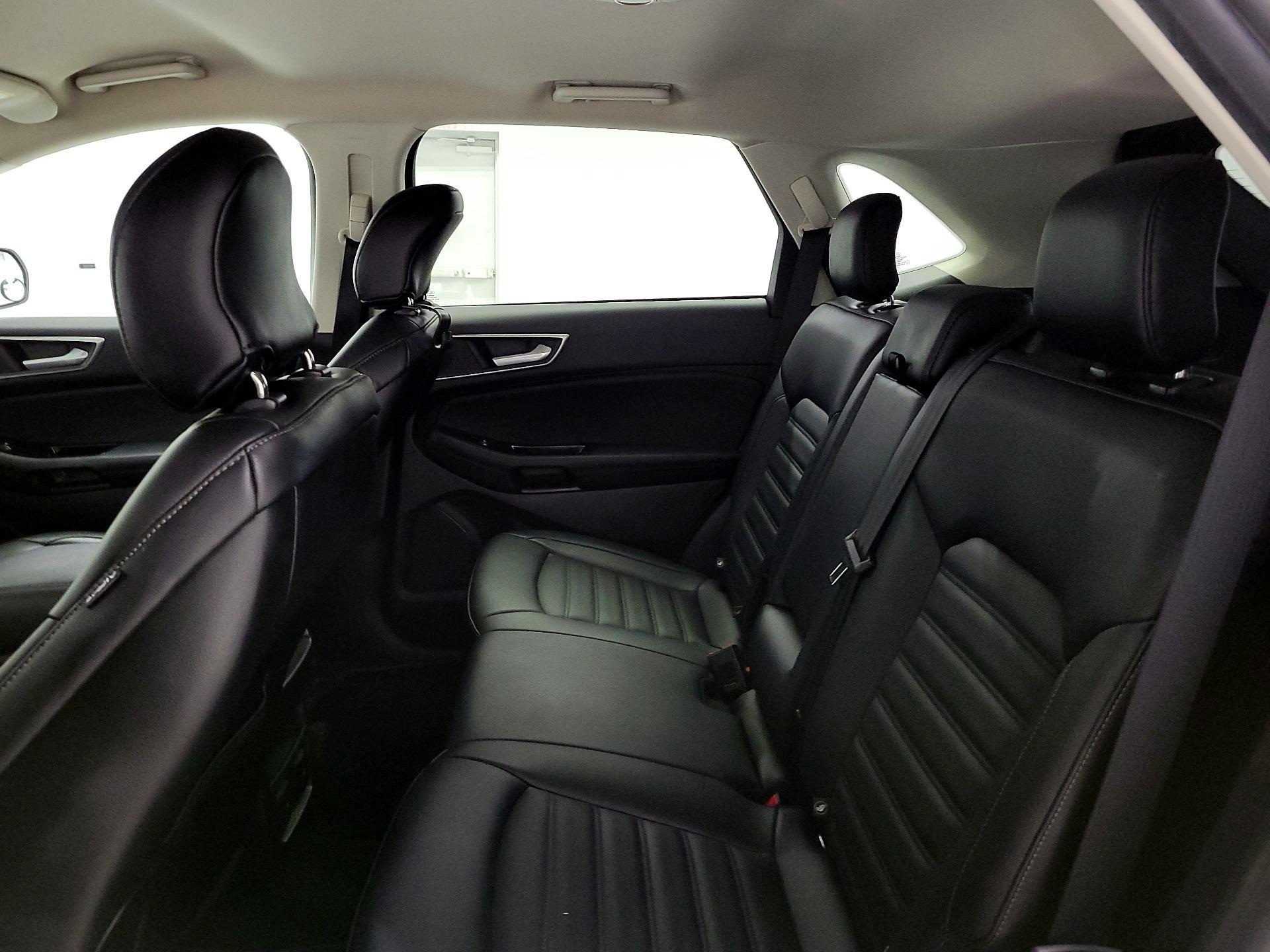 Thumbnail: 2019 Ford Edge - 20