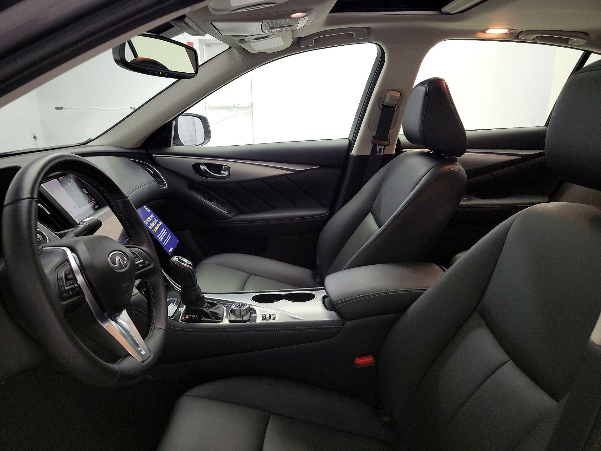 Thumbnail: 2020 INFINITI Q50 - 11