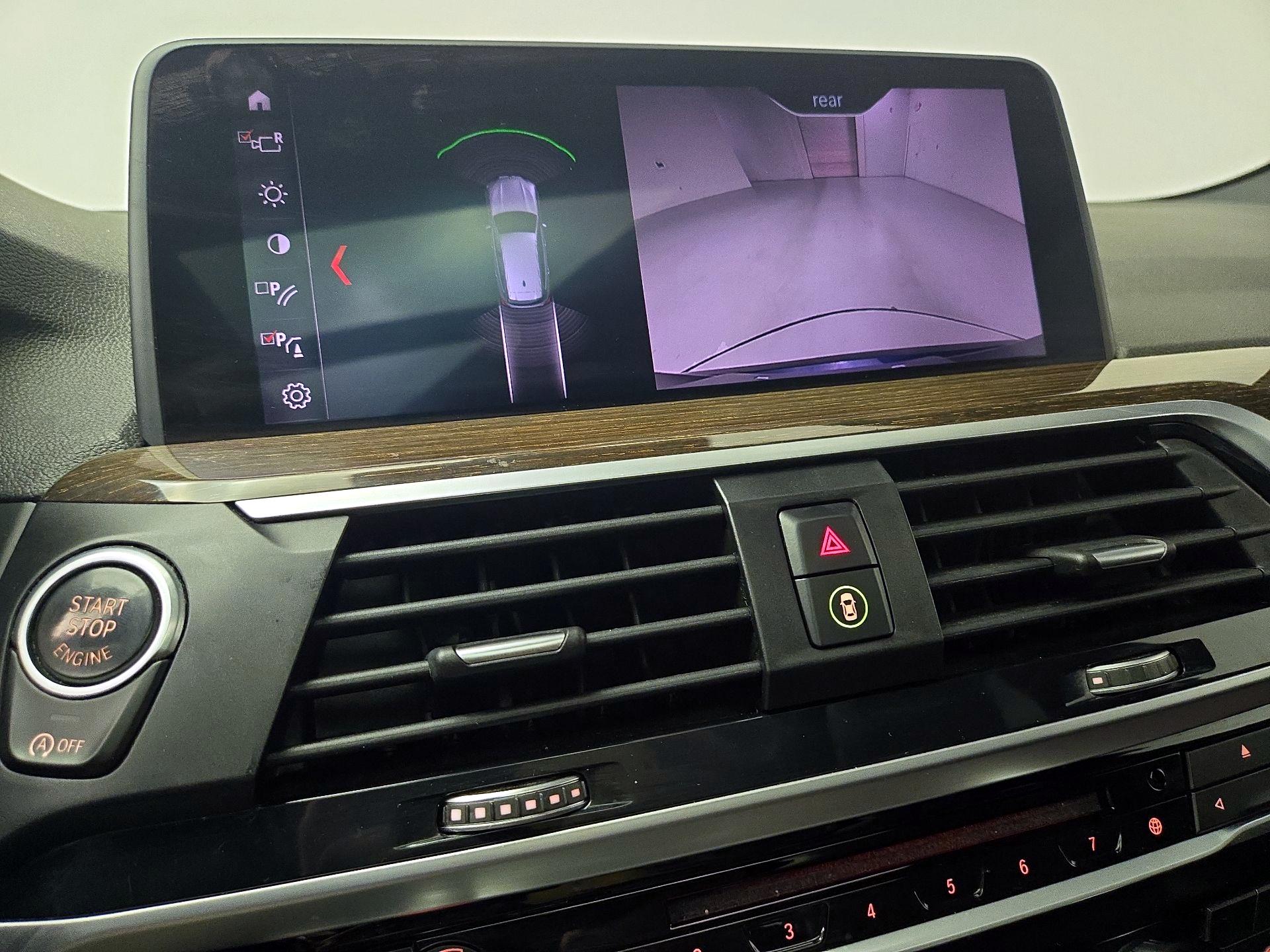 Thumbnail: 2019 BMW X3 - 15