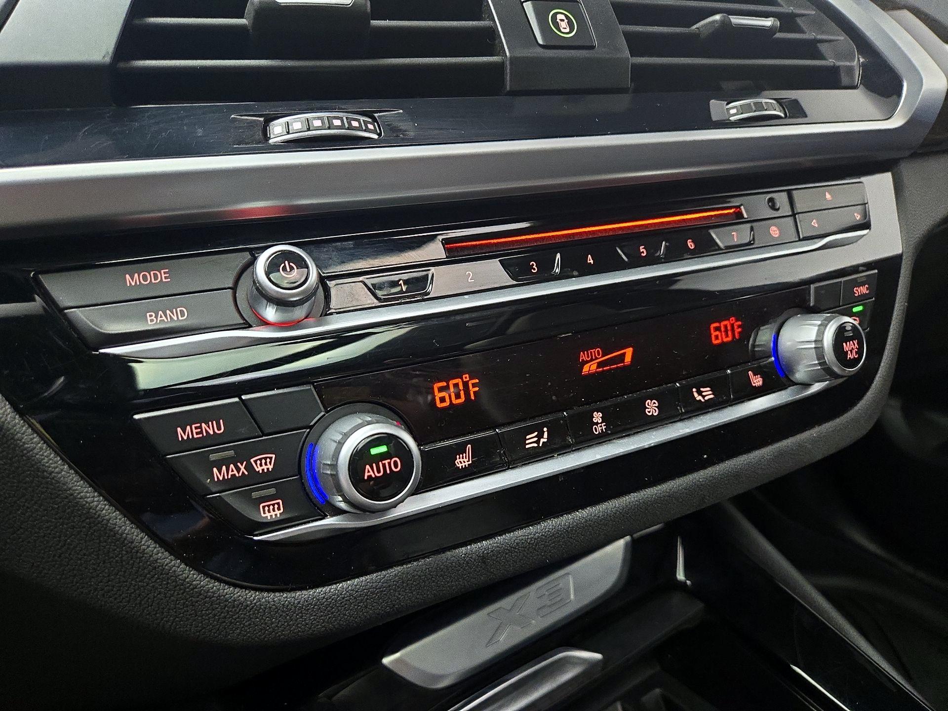 Thumbnail: 2019 BMW X3 - 17