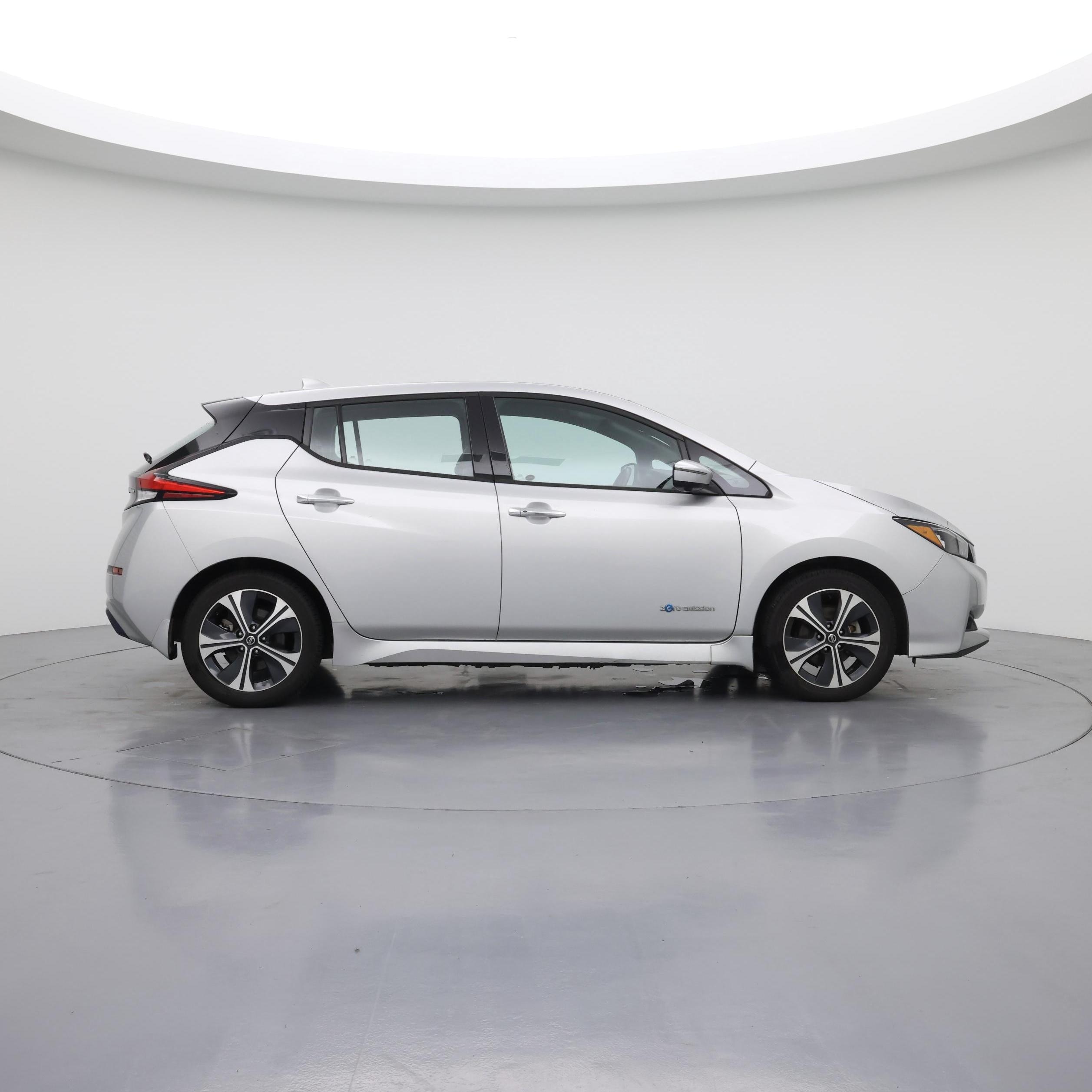 Thumbnail: 2019 Nissan Leaf - 7
