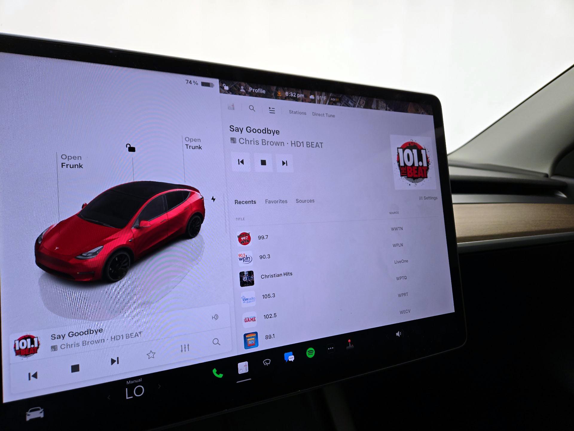 Thumbnail: 2022 Tesla Model Y - 14