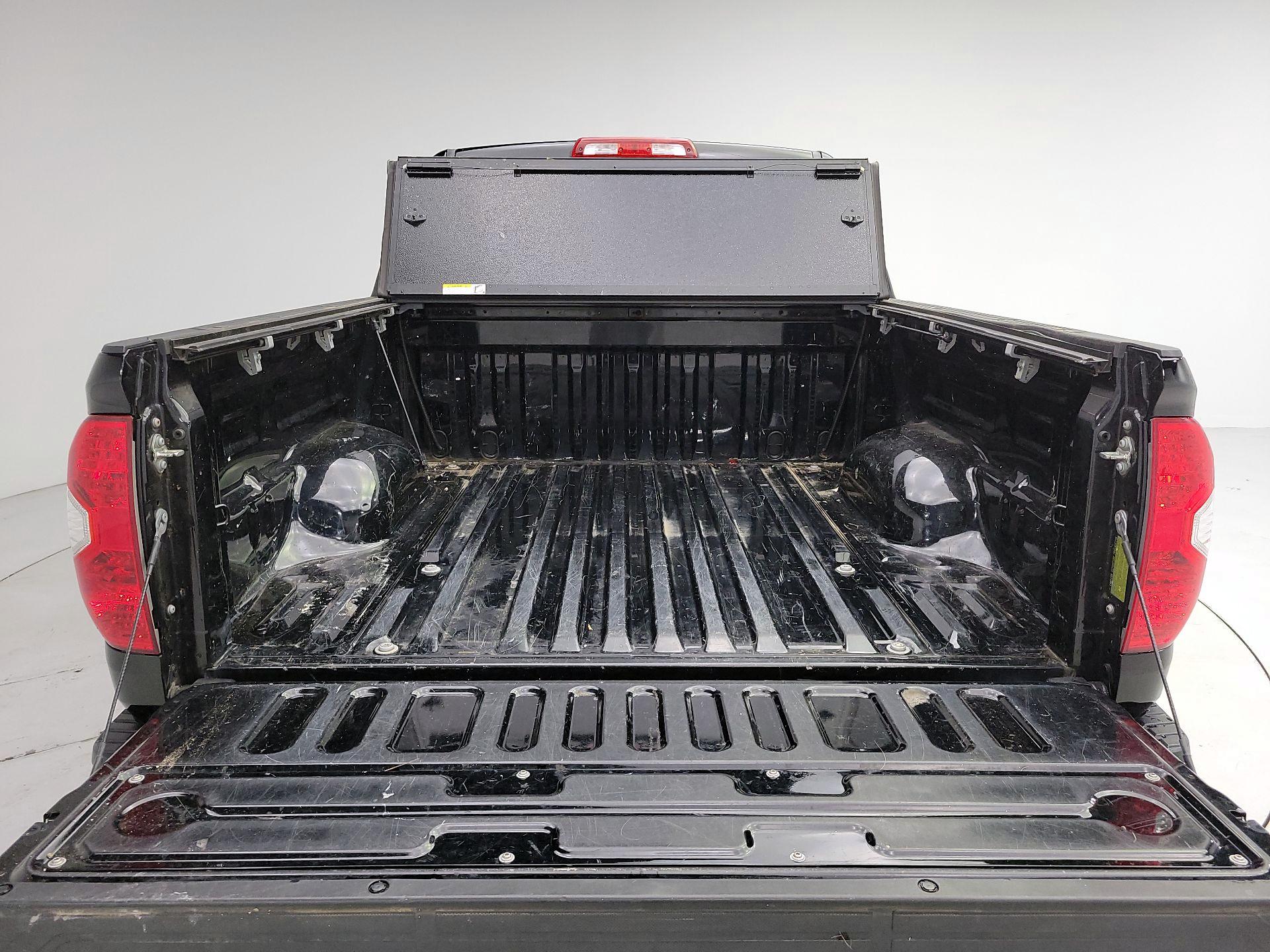 Thumbnail: 2015 Toyota Tundra - 20