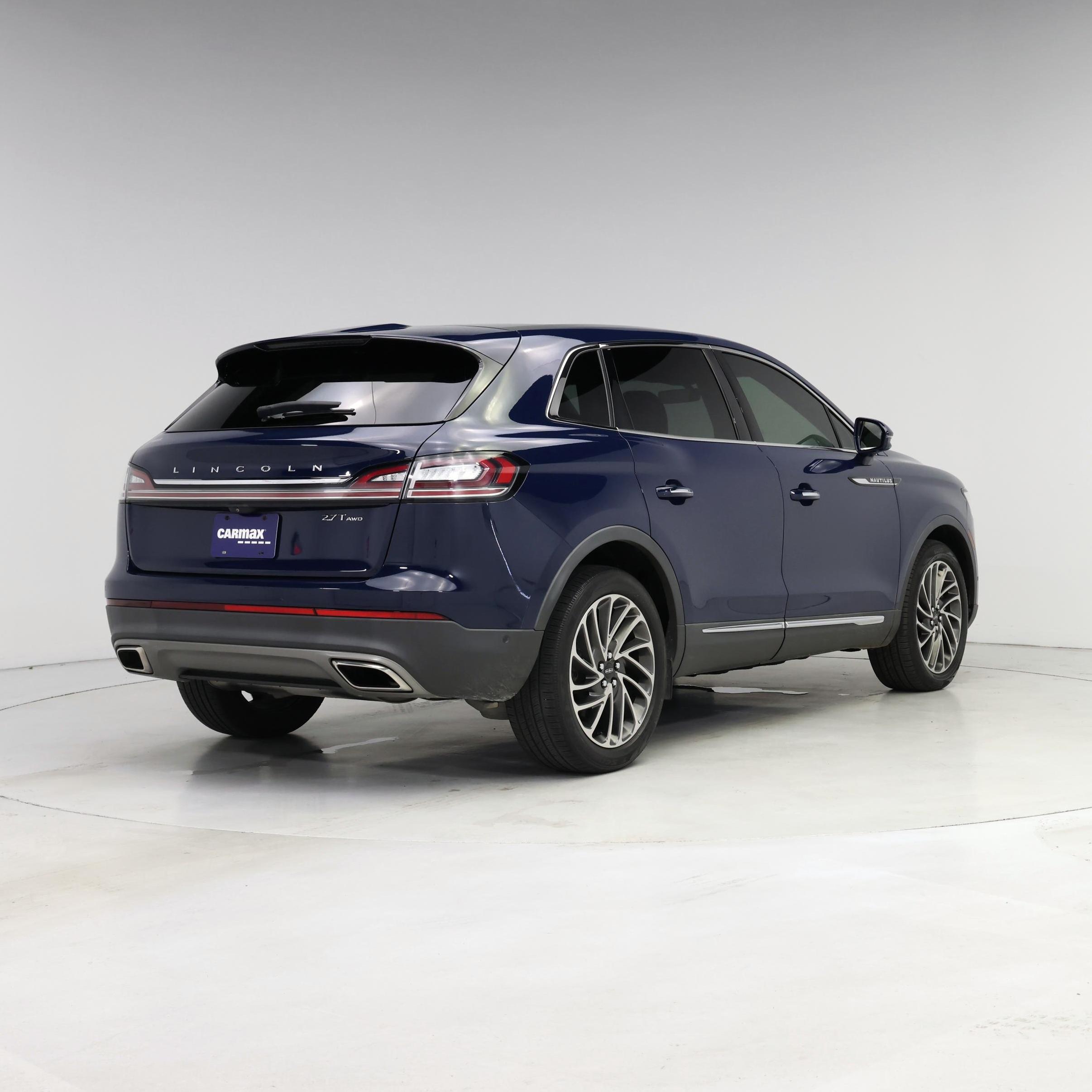 Thumbnail: 2019 Lincoln Nautilus - 8