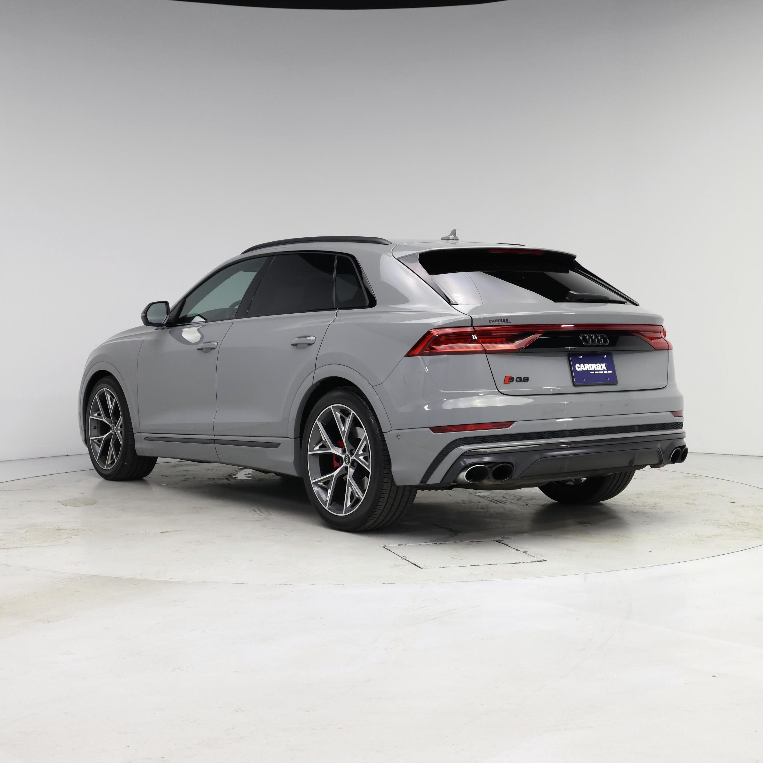 Thumbnail: 2023 Audi SQ8 - 2