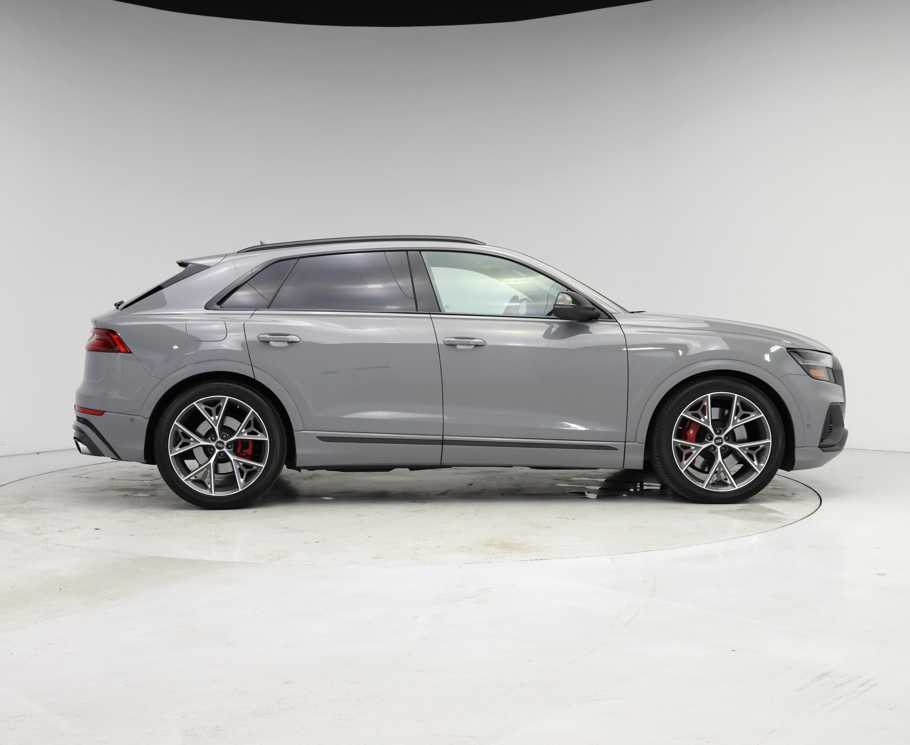 Thumbnail: 2023 Audi SQ8 - 7