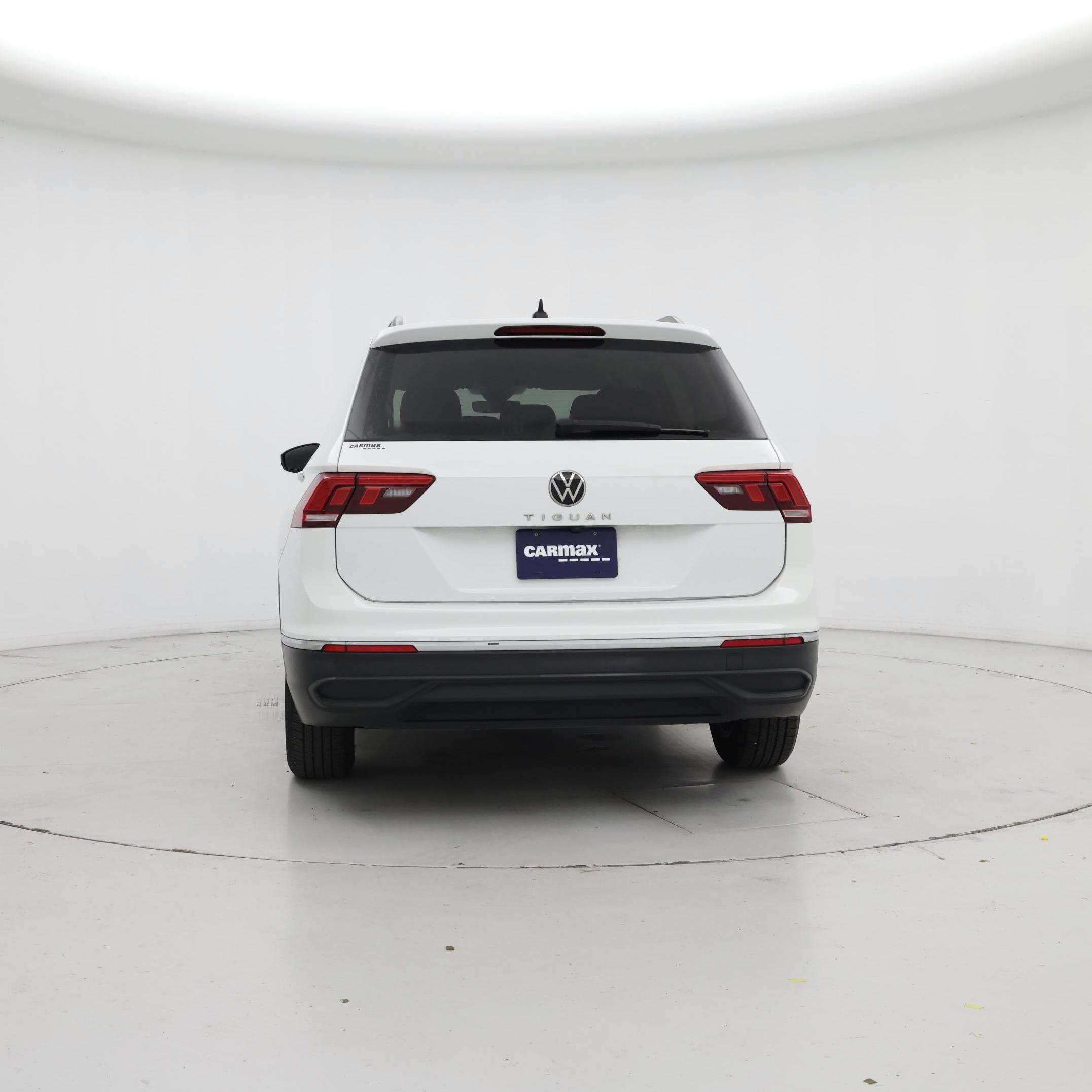 Thumbnail: 2022 Volkswagen Tiguan - 6