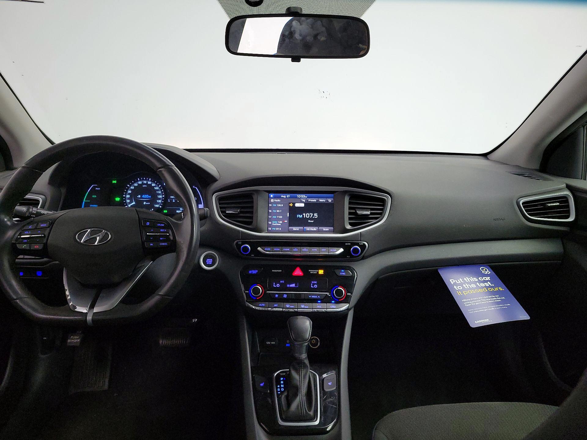 Thumbnail: 2017 Hyundai Ioniq - 9