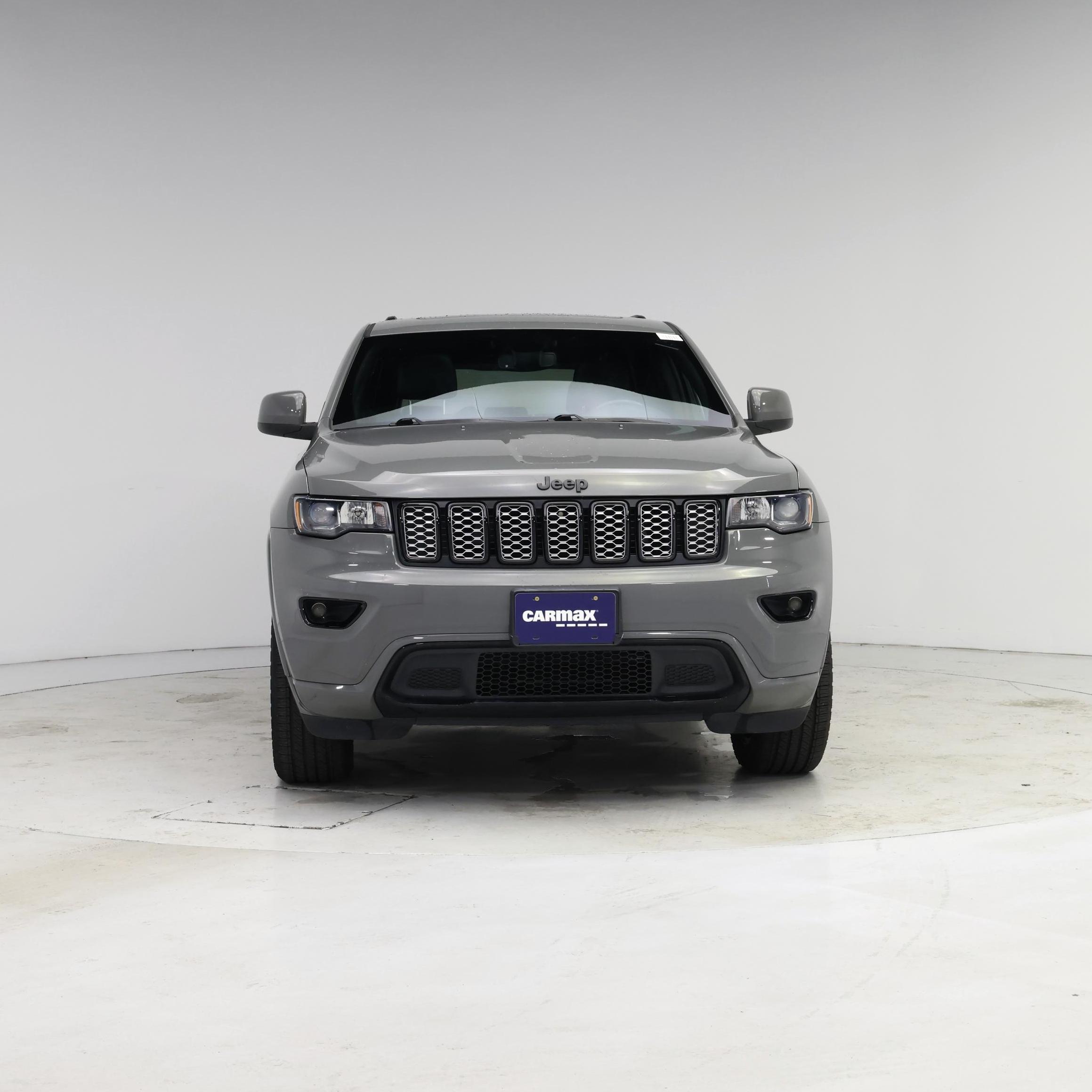 Thumbnail: 2020 Jeep Grand Cherokee - 5