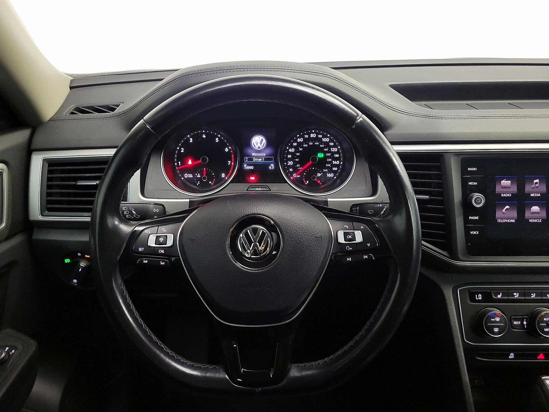Thumbnail: 2018 Volkswagen Atlas - 10