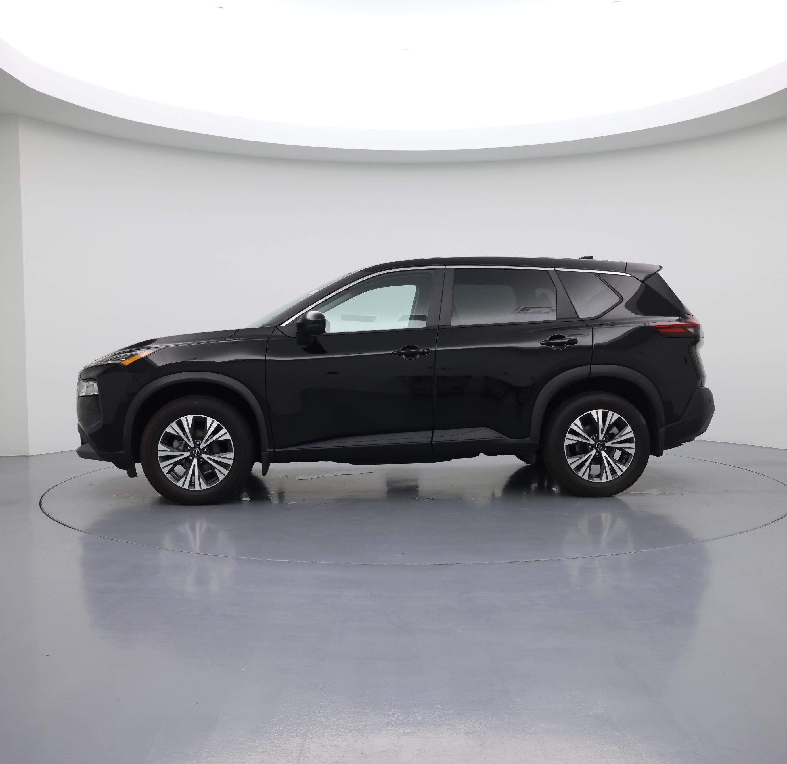 Thumbnail: 2022 Nissan Rogue - 3