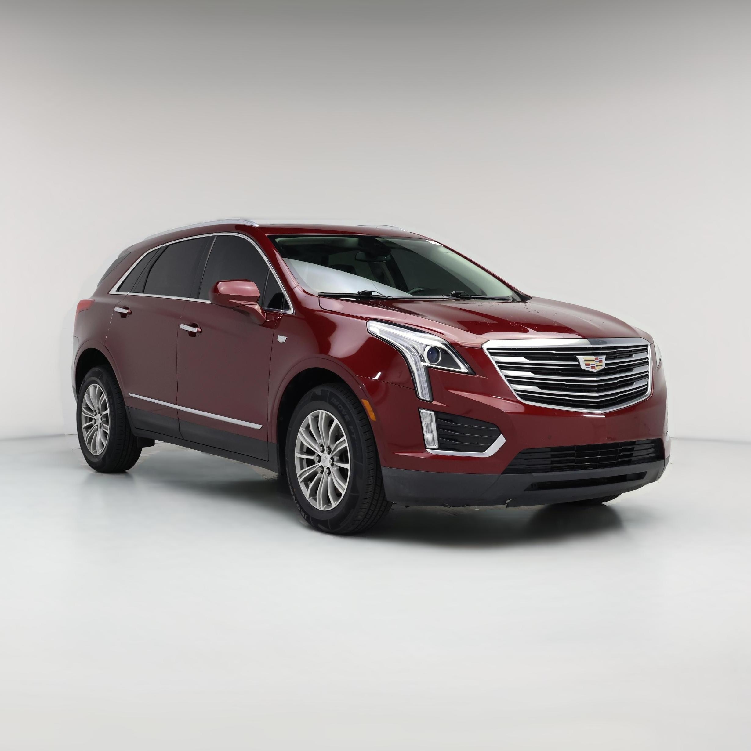 Thumbnail: 2017 Cadillac XT5 - 1