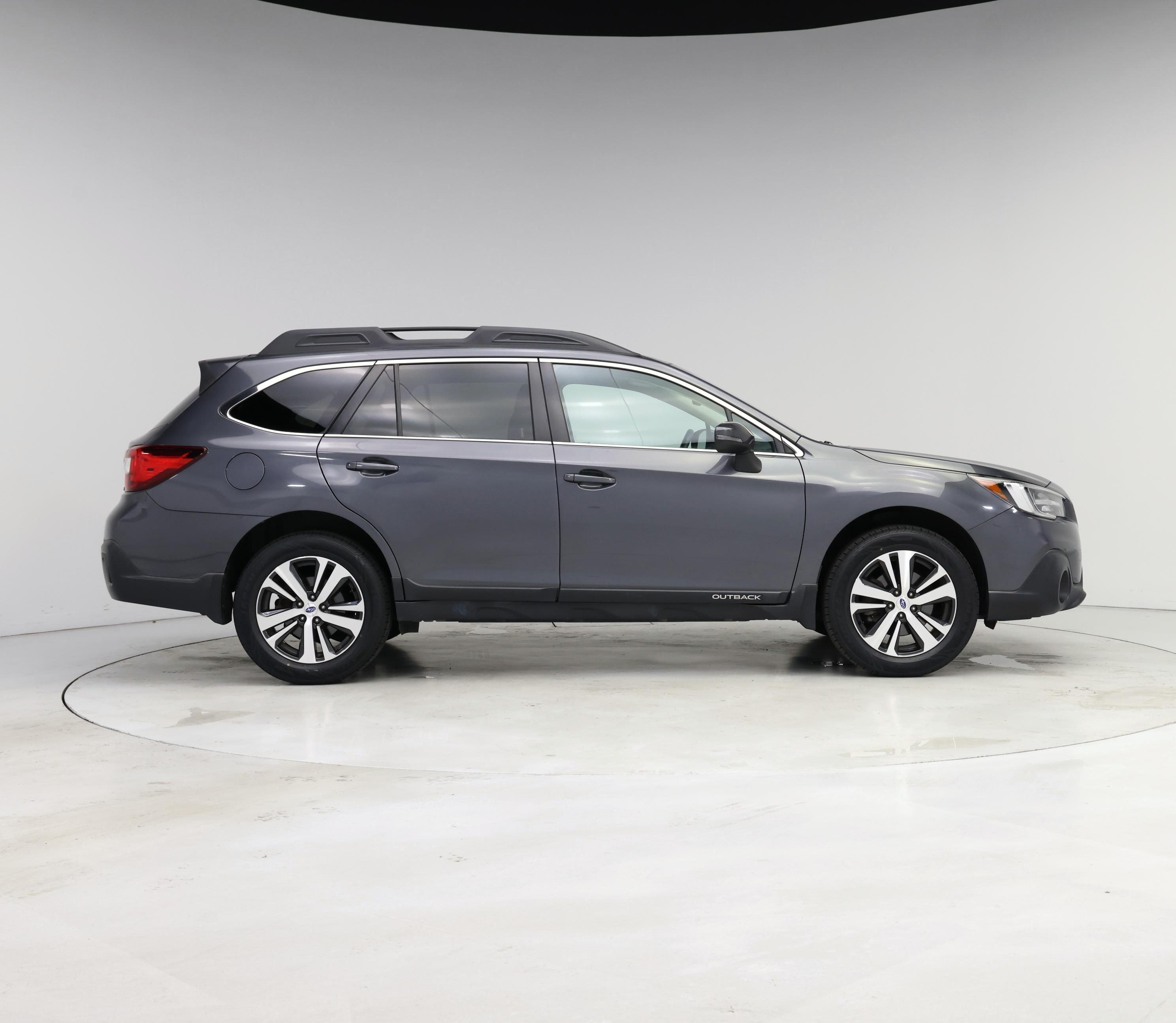 Thumbnail: 2018 Subaru Outback - 7