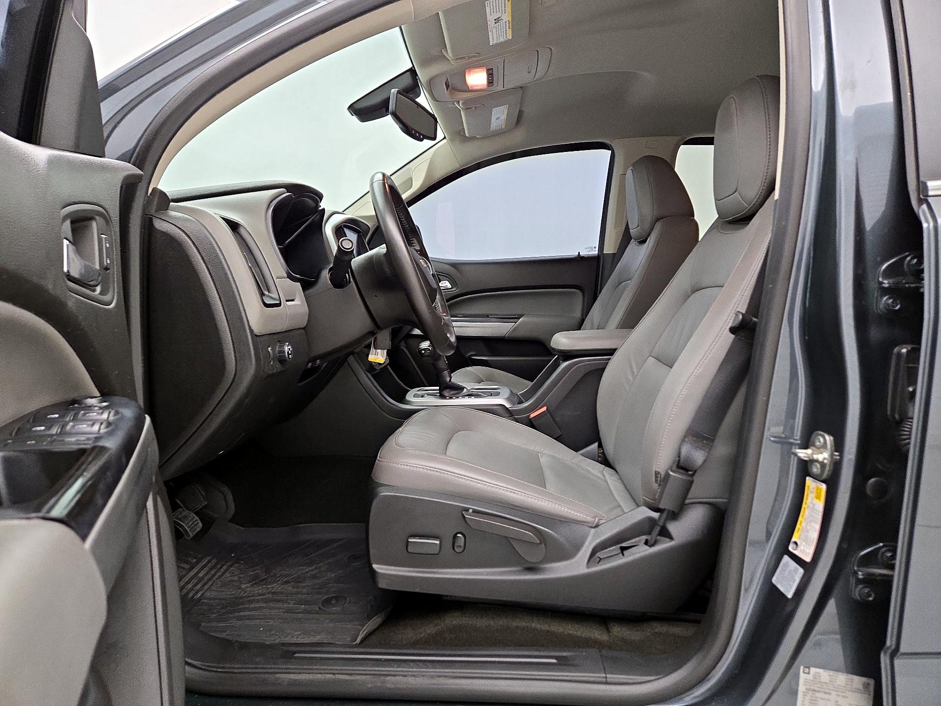 Thumbnail: 2015 Chevrolet Colorado - 11