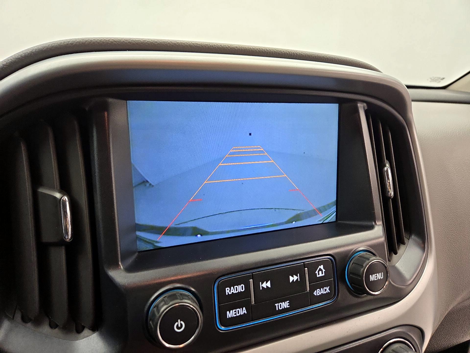 Thumbnail: 2015 Chevrolet Colorado - 14