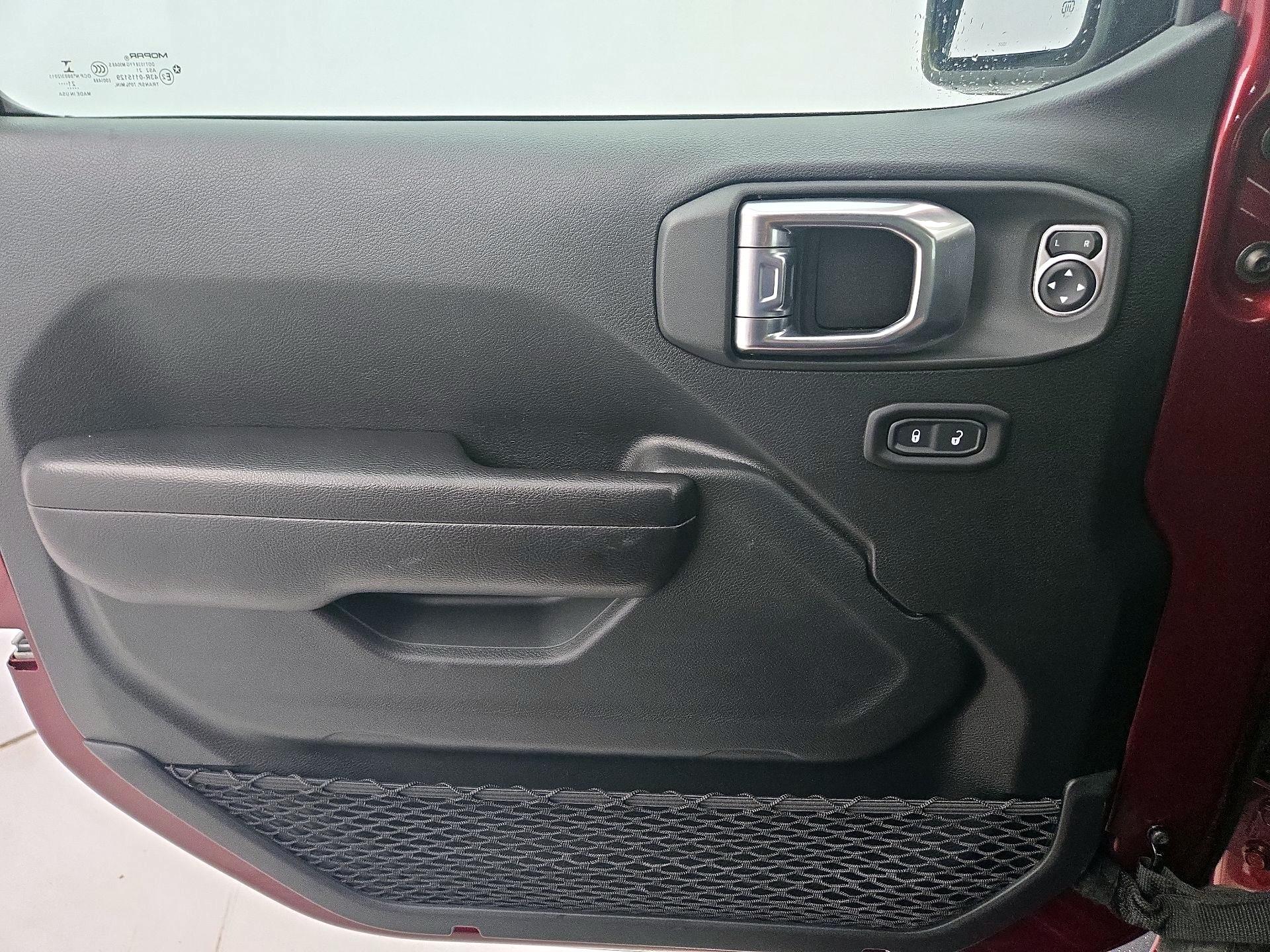 Thumbnail: 2021 Jeep Wrangler - 12