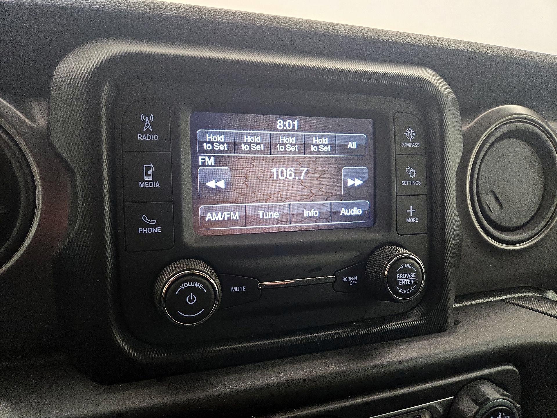 Thumbnail: 2021 Jeep Wrangler - 15