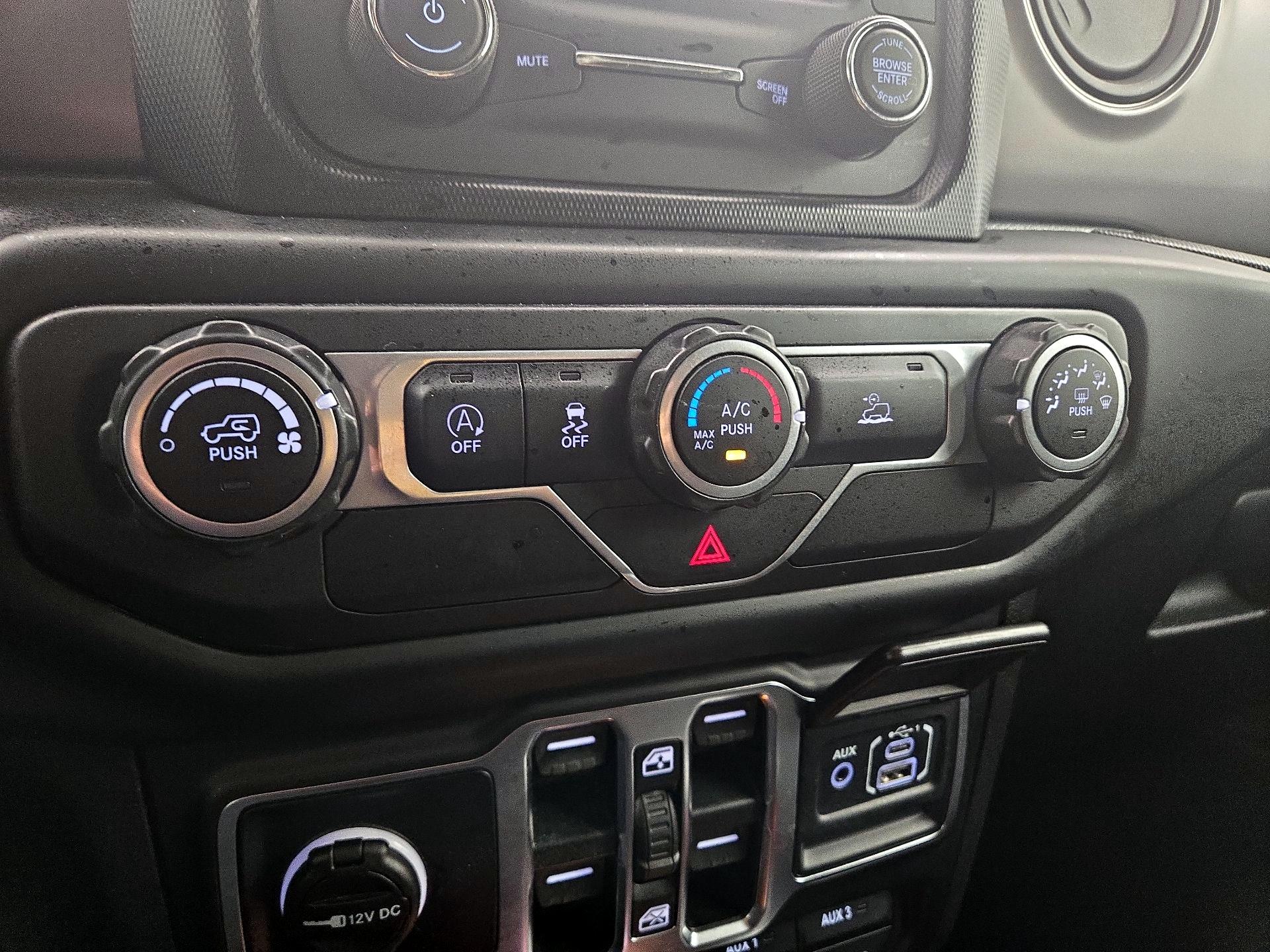 Thumbnail: 2021 Jeep Wrangler - 16