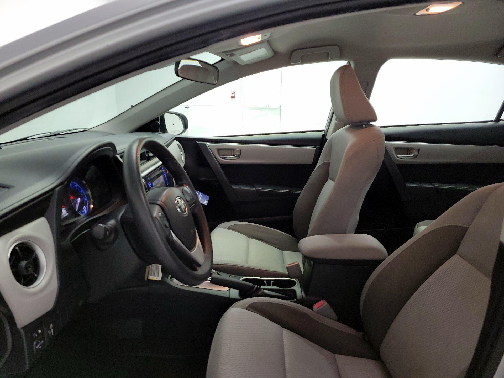 Thumbnail: 2017 Toyota Corolla - 11