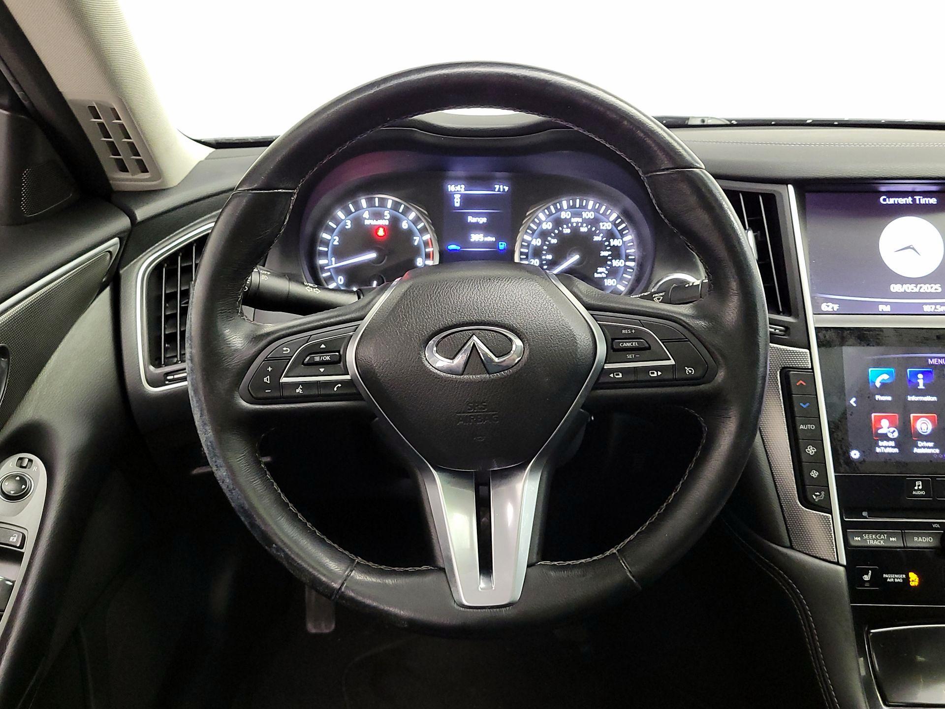 Thumbnail: 2019 INFINITI Q50 - 10