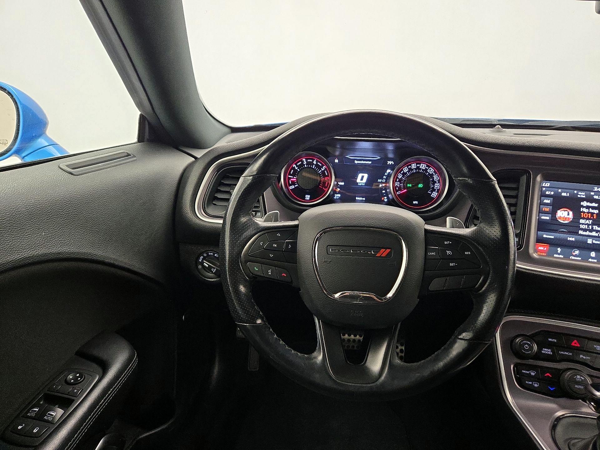 Thumbnail: 2019 Dodge Challenger - 10