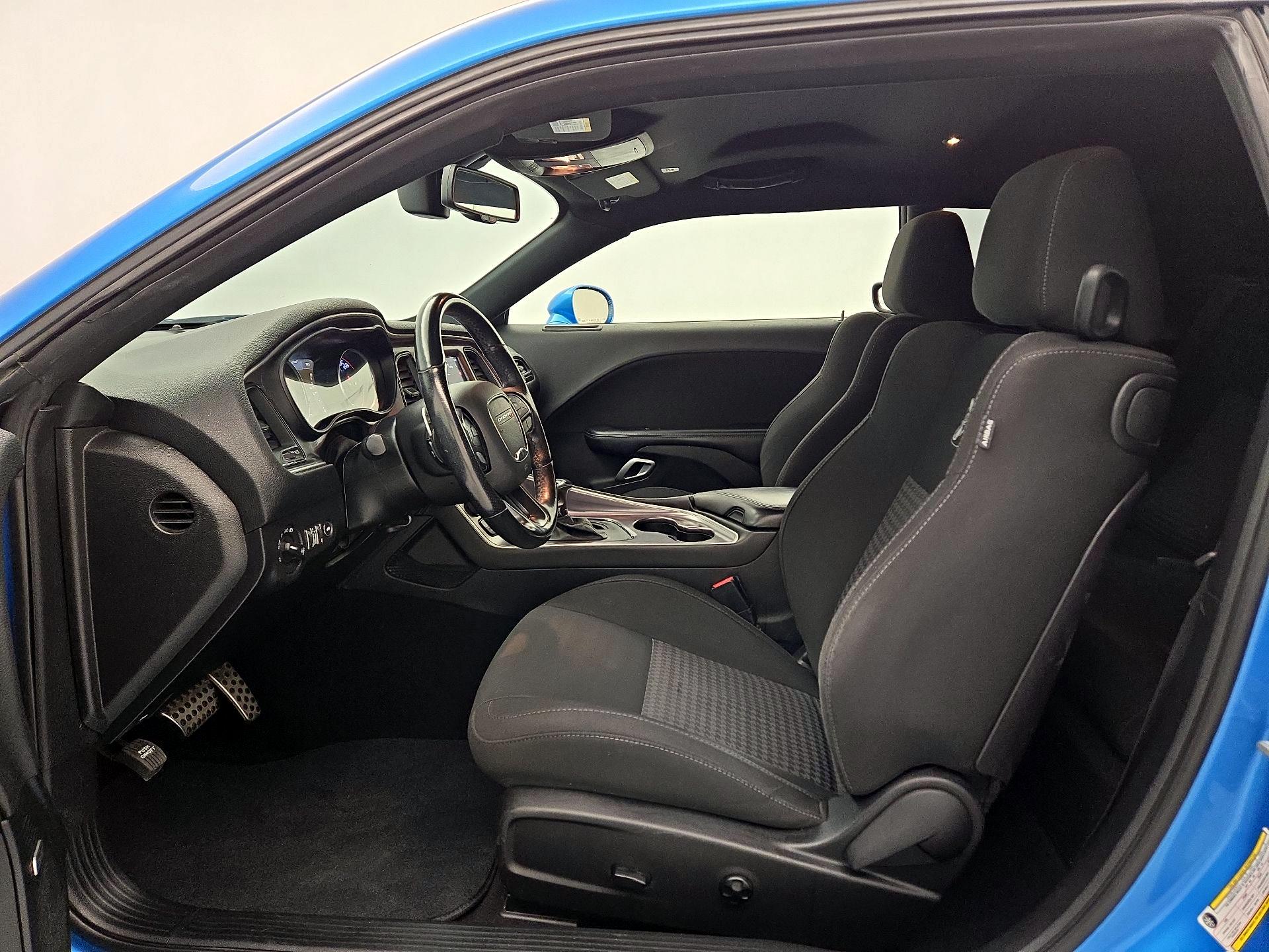 Thumbnail: 2019 Dodge Challenger - 11