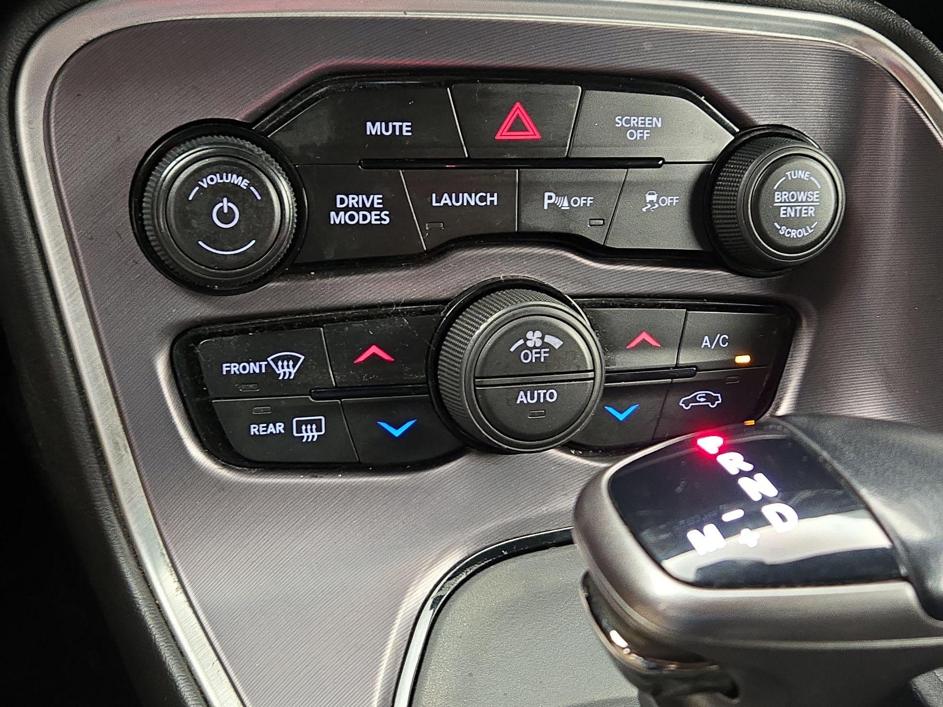 Thumbnail: 2019 Dodge Challenger - 16