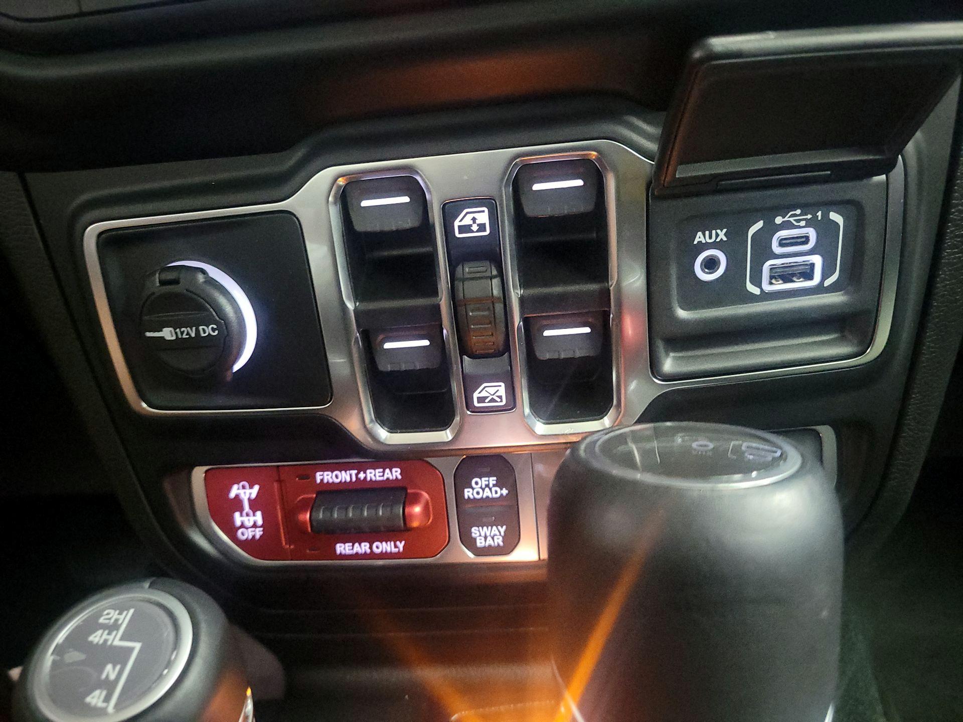 Thumbnail: 2022 Jeep Gladiator - 19