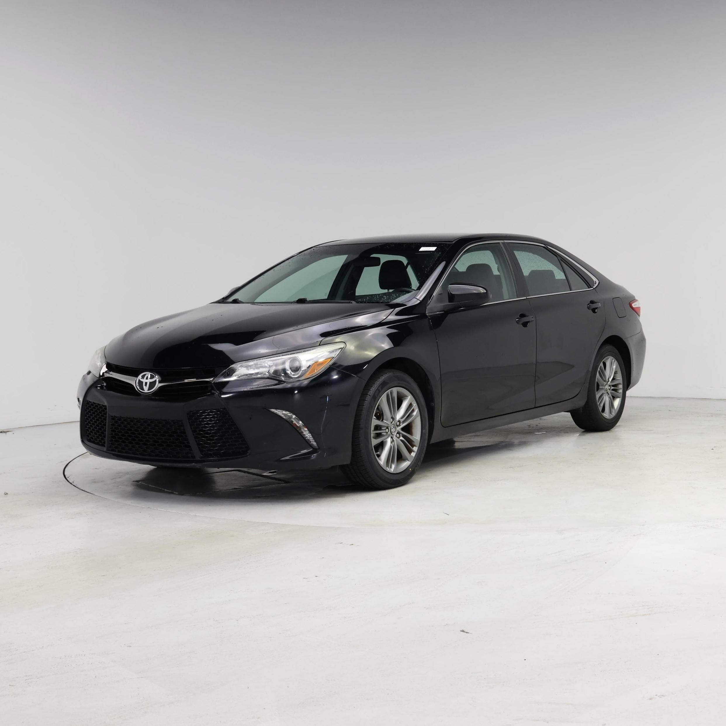 Thumbnail: 2017 Toyota Camry - 4