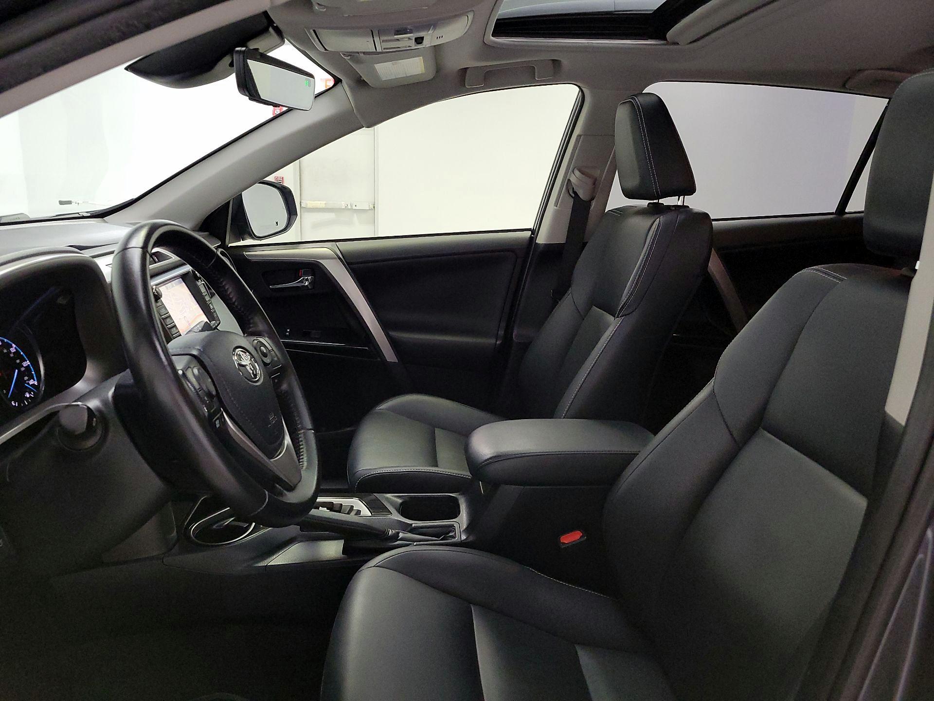 Thumbnail: 2017 Toyota RAV4 - 11