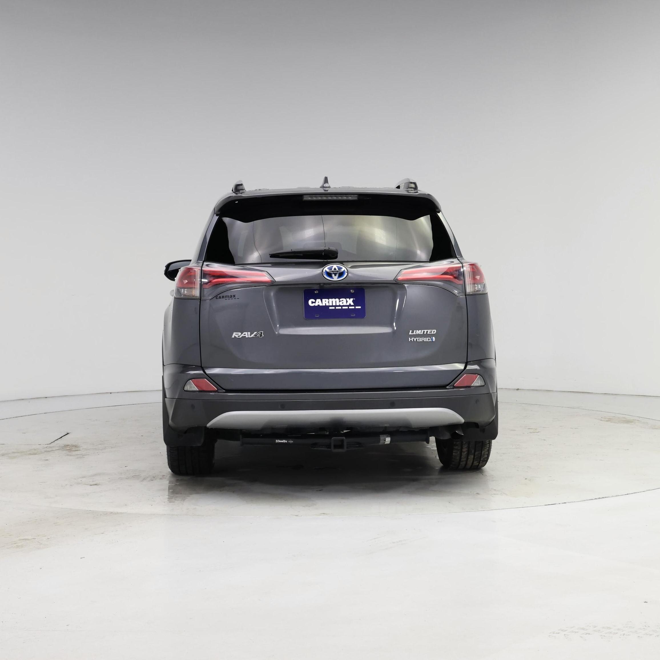 Thumbnail: 2017 Toyota RAV4 - 6