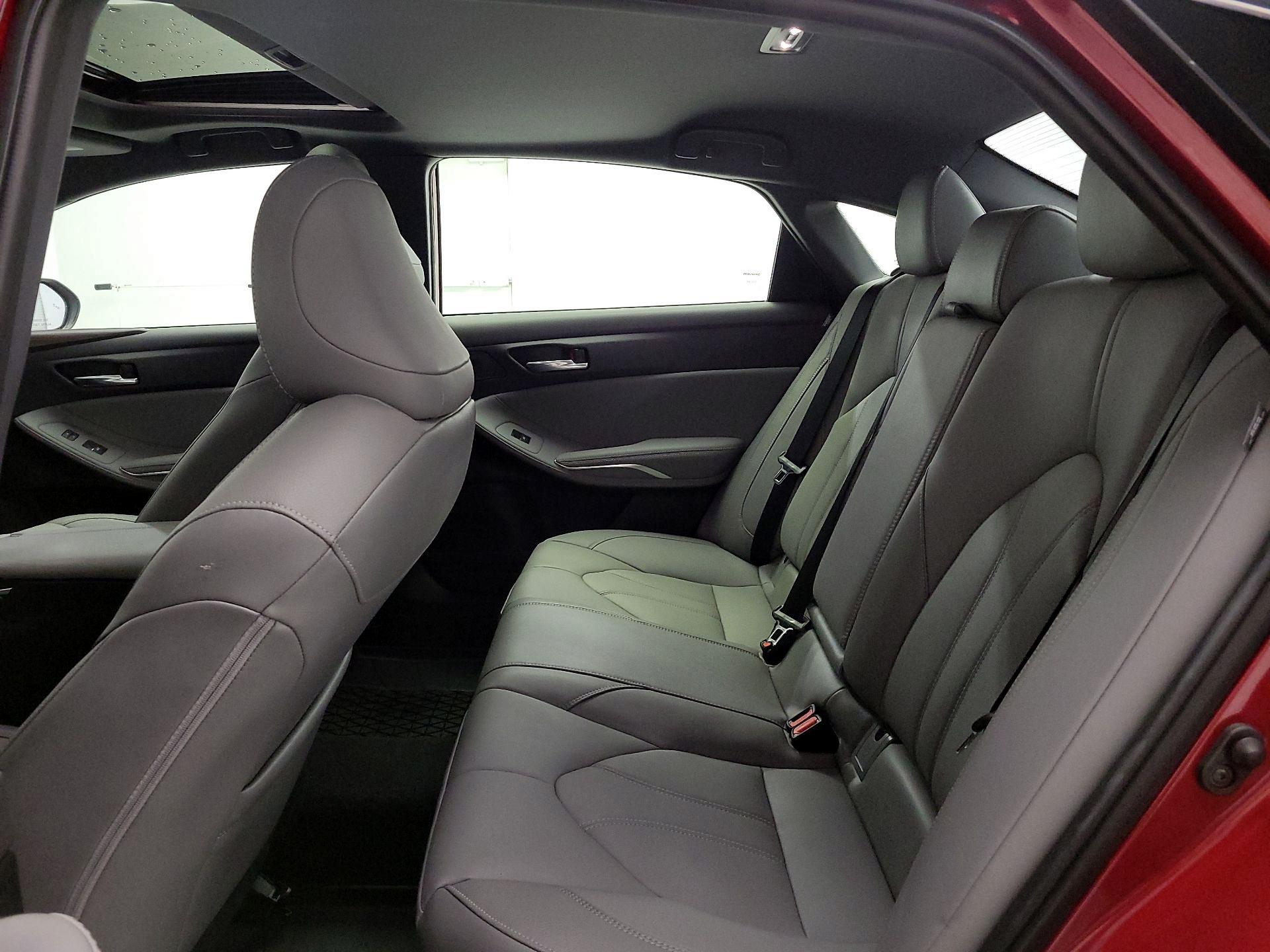 Thumbnail: 2022 Toyota Avalon - 20