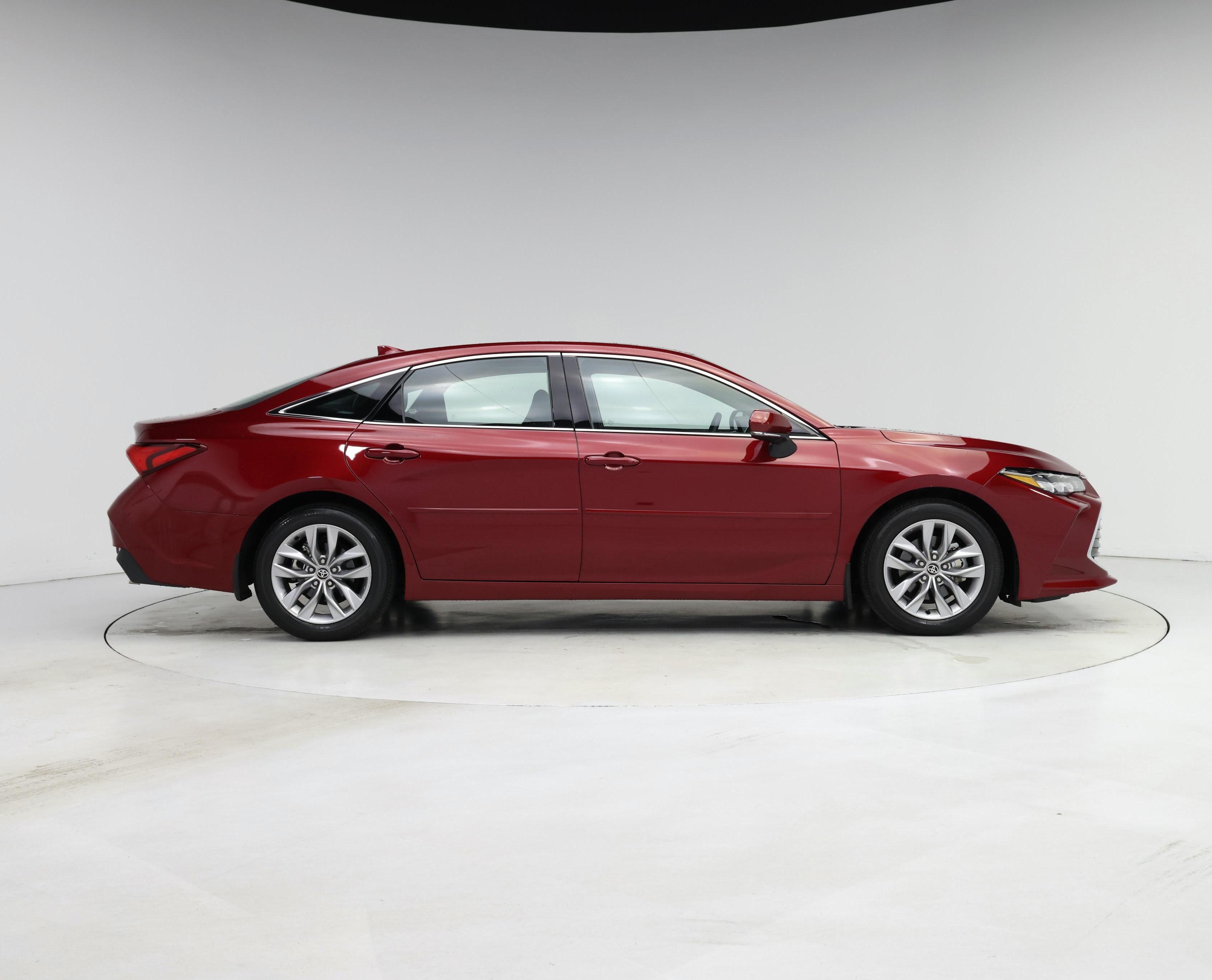 Thumbnail: 2022 Toyota Avalon - 7